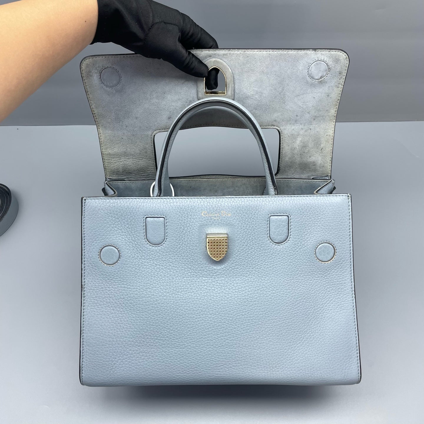 Dior - Diorama Shield Tote Bag - Leather - Blue - (Medium)