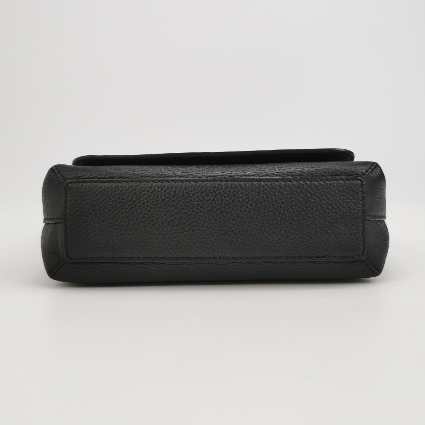 Burberry - Messenger Bag - Leather - Black - (medium)