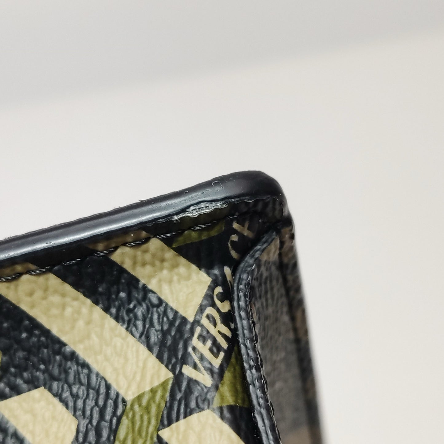 Versace - La Greca Chain Wallet - Coated canvas with leather trim - Multicolour - (small)