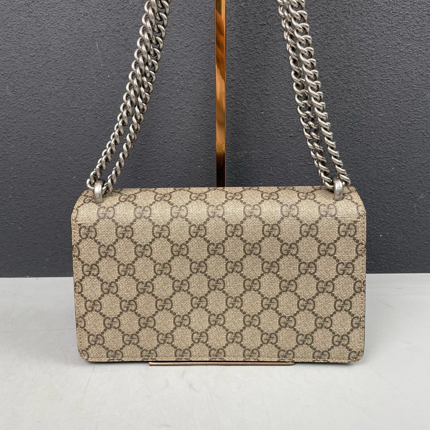 Gucci - Dionysus GG Supreme Canvas Chain Shoulder Bag - Coated canvas with leather and suede trim - Beige and Red - (medium)