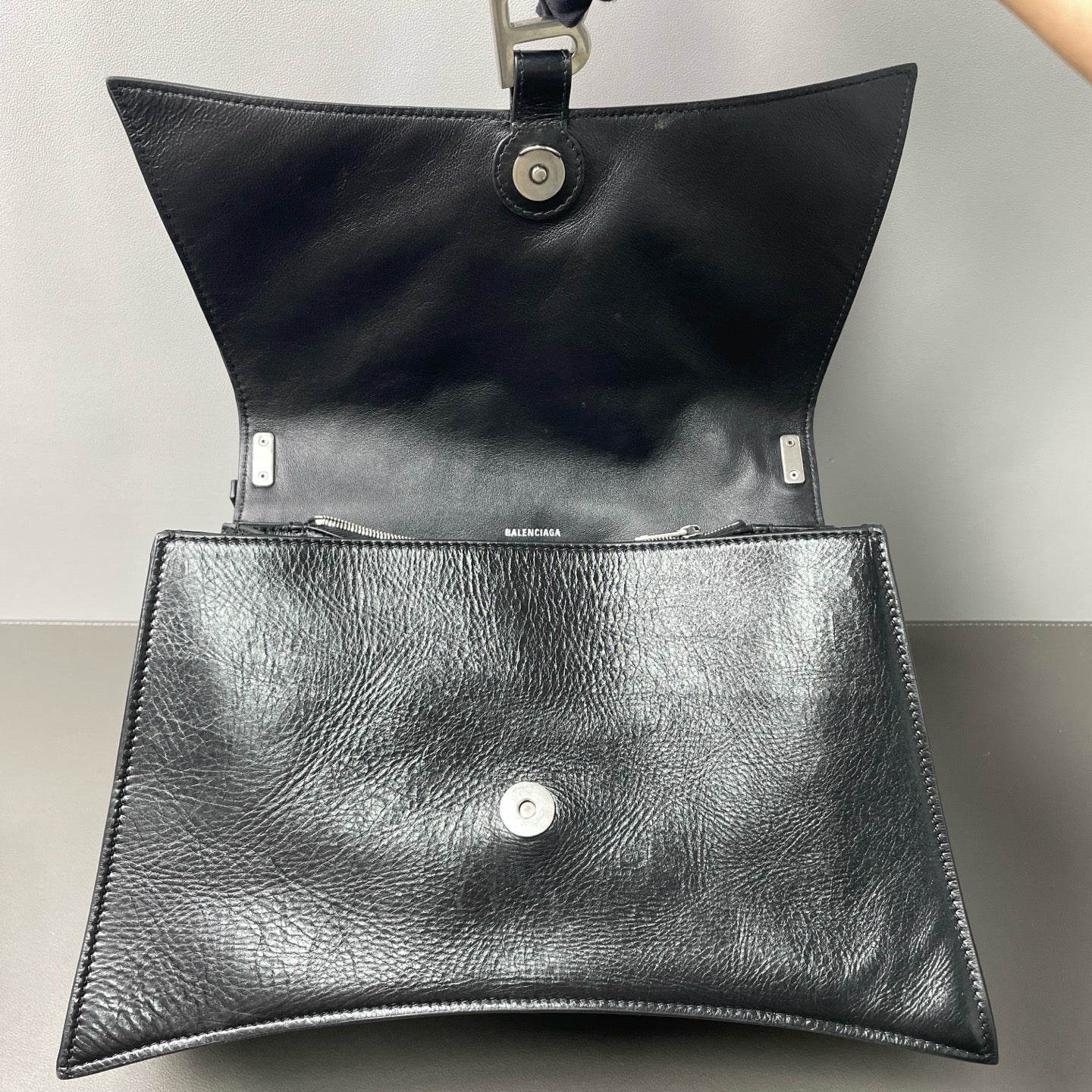 Balenciaga - Crush Medium Shoulder Bag - Leather - Black - (medium)