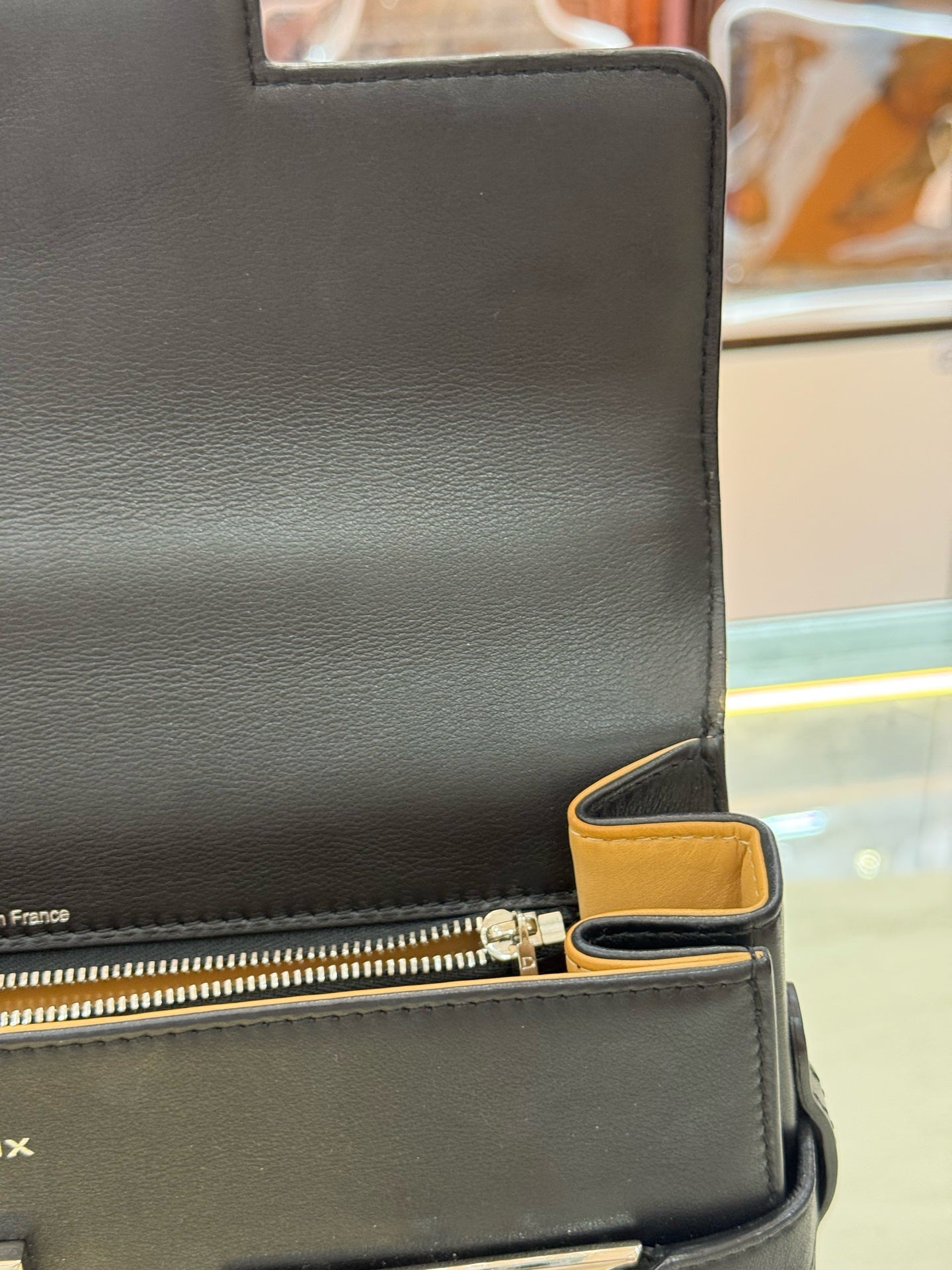 Delvaux - Tempête MM - OperaCalf grained calfskin leather - Black - (medium)