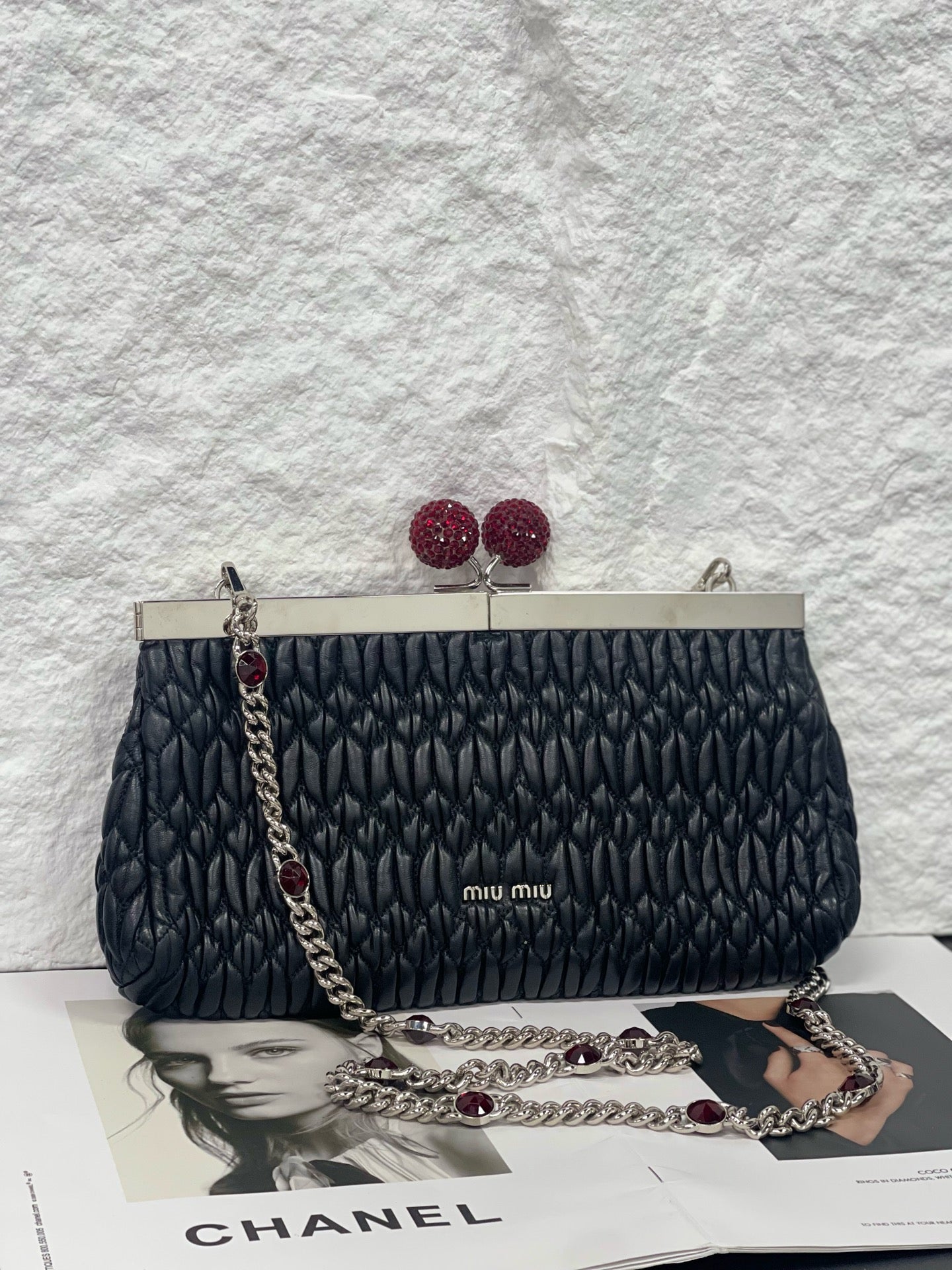 Miu Miu - Cherry Clasp Chain Bag - Leather - Black - (small)