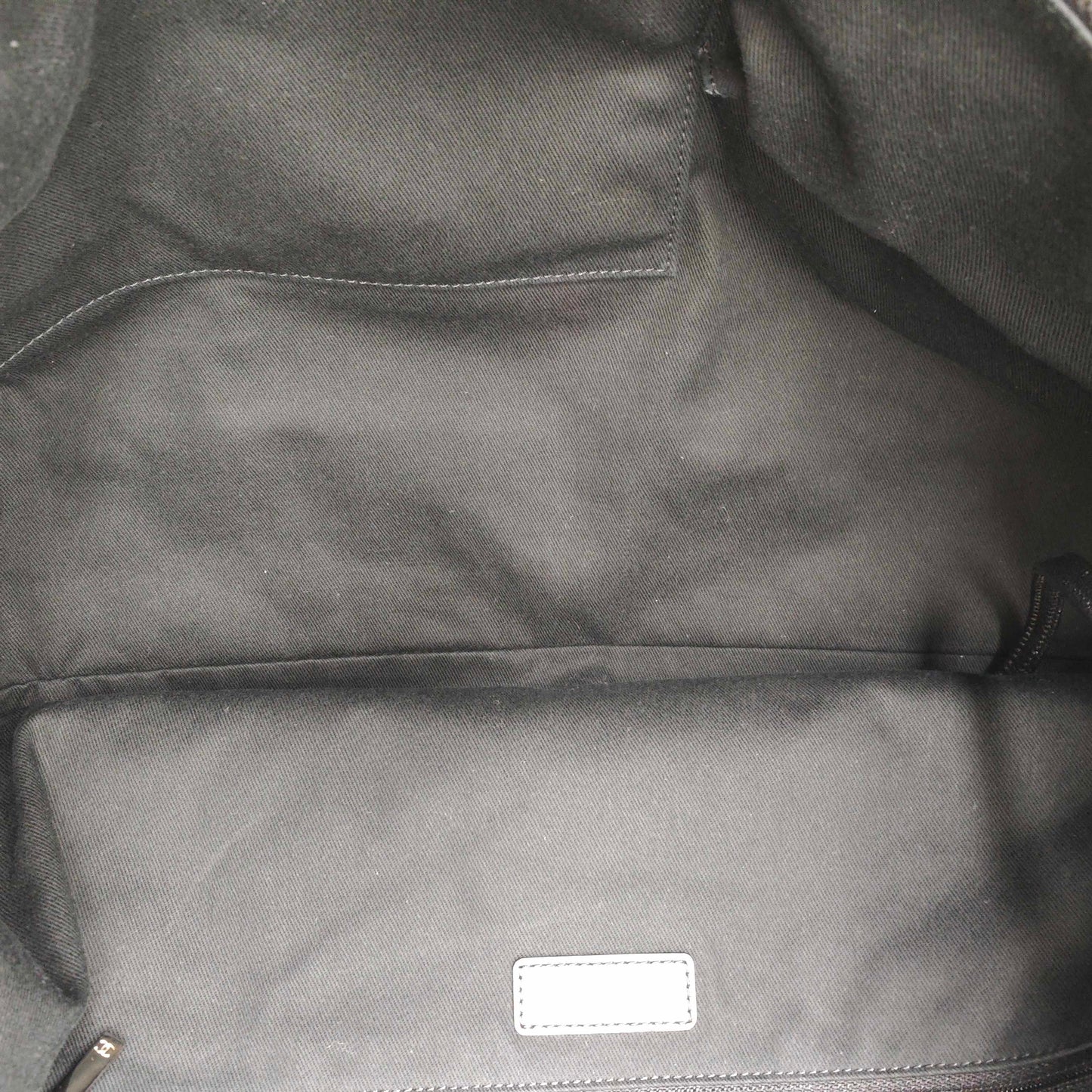 Chanel - Tweed Beach Tote - Tweed fabric with leather handles - Black - (large)