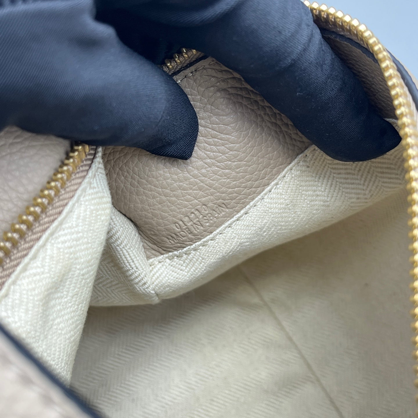 LOEWE - Puzzle Bag Small - Grained calfskin leather - Beige - (Small)