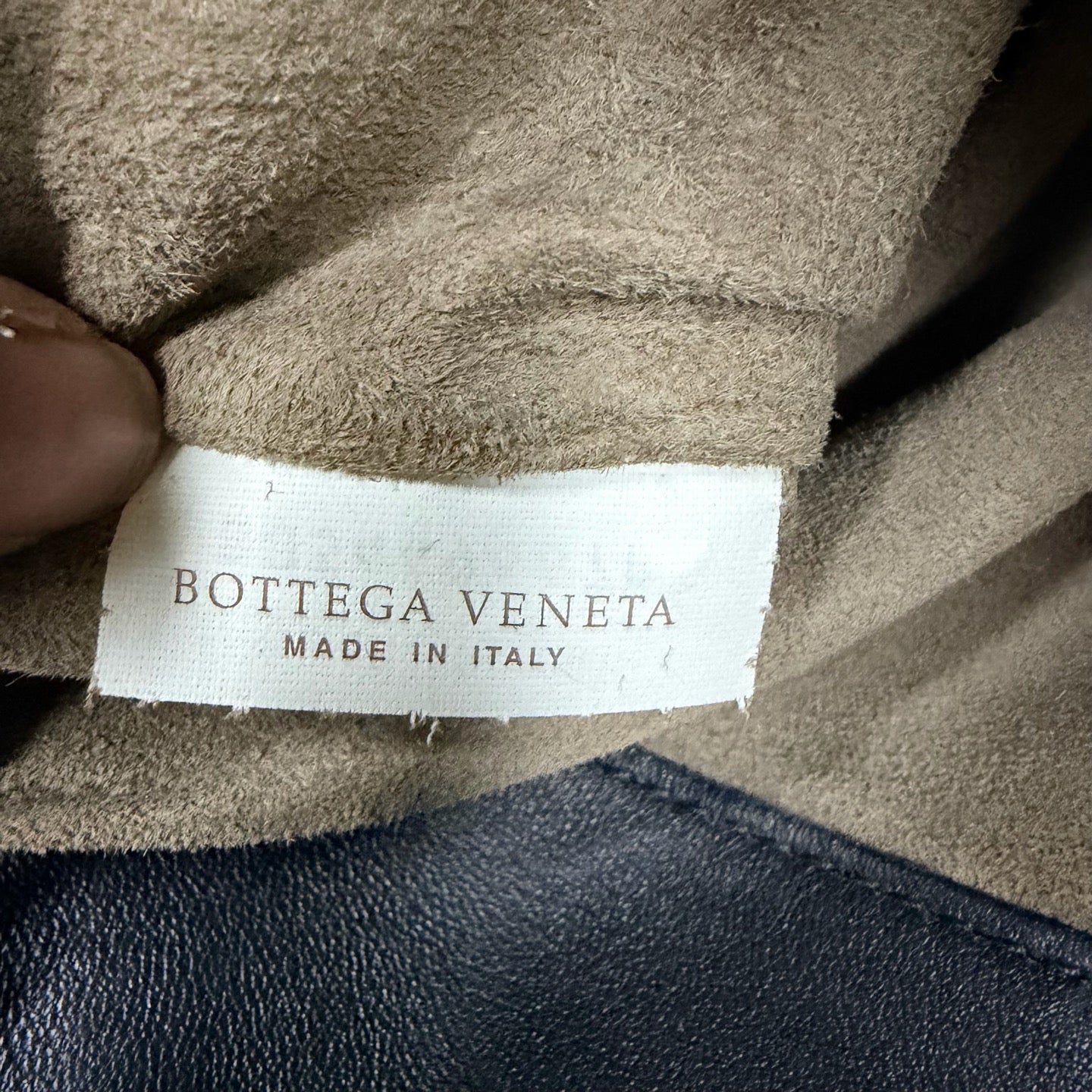Bottega Veneta - Intrecciato Chain Shoulder Bag - Lambskin leather and snakeskin - Black - (medium)