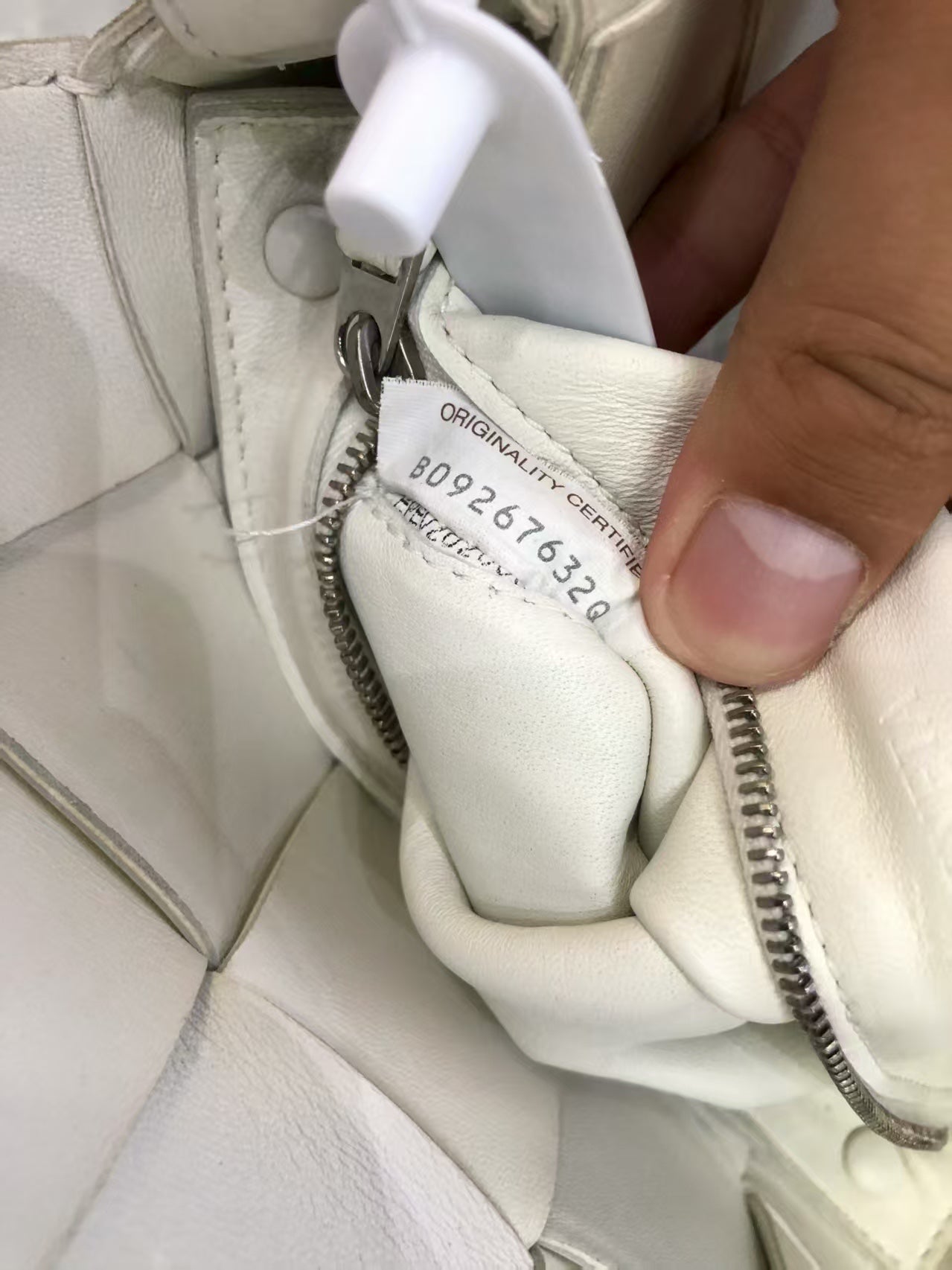Bottega Veneta - Cassette Bag - Lambskin leather - White - (medium)