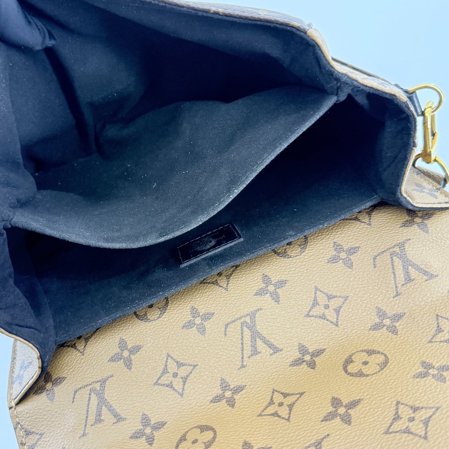 Louis Vuitton - Pochette Metis - Monogram coated canvas with leather trim - Multicolour - (Medium)