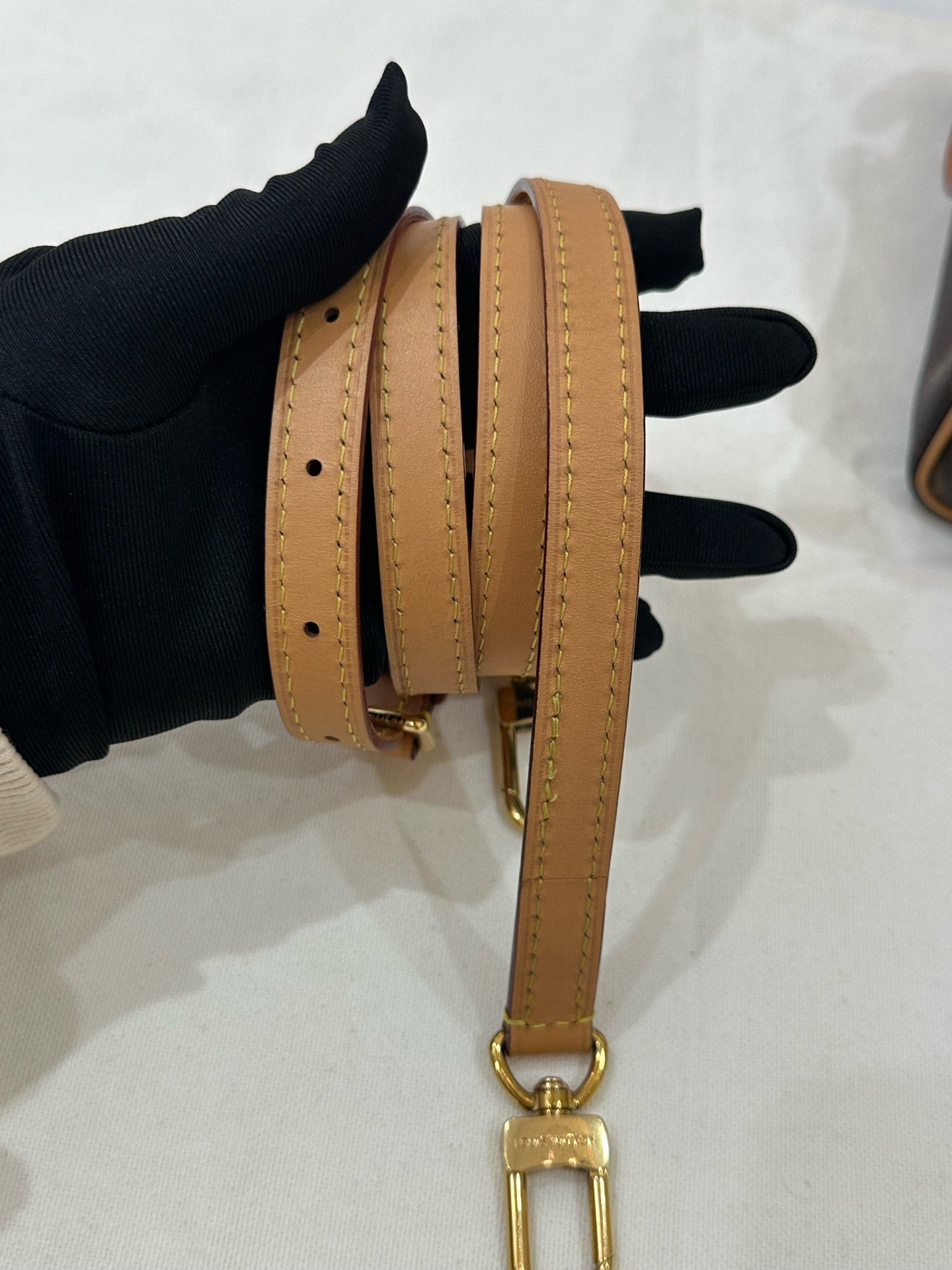 Louis Vuitton - Speedy Nano - Monogram coated canvas and Vachetta leather - Brown - (mini)