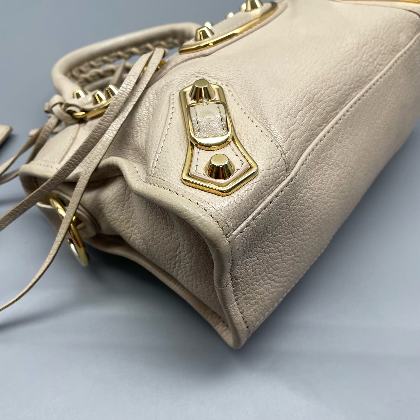 Balenciaga - Mini City - Lambskin leather - Milk Tea Beige with Gold-Tone Hardware - (mini)
