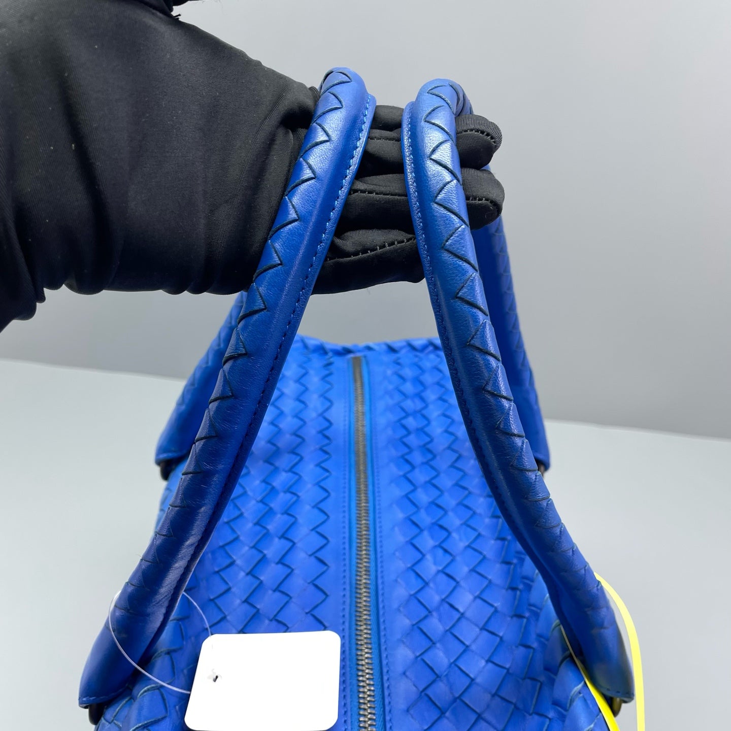 Bottega Veneta - Intrecciato Woven Top Handle Tote - Leather - Blue - (medium)