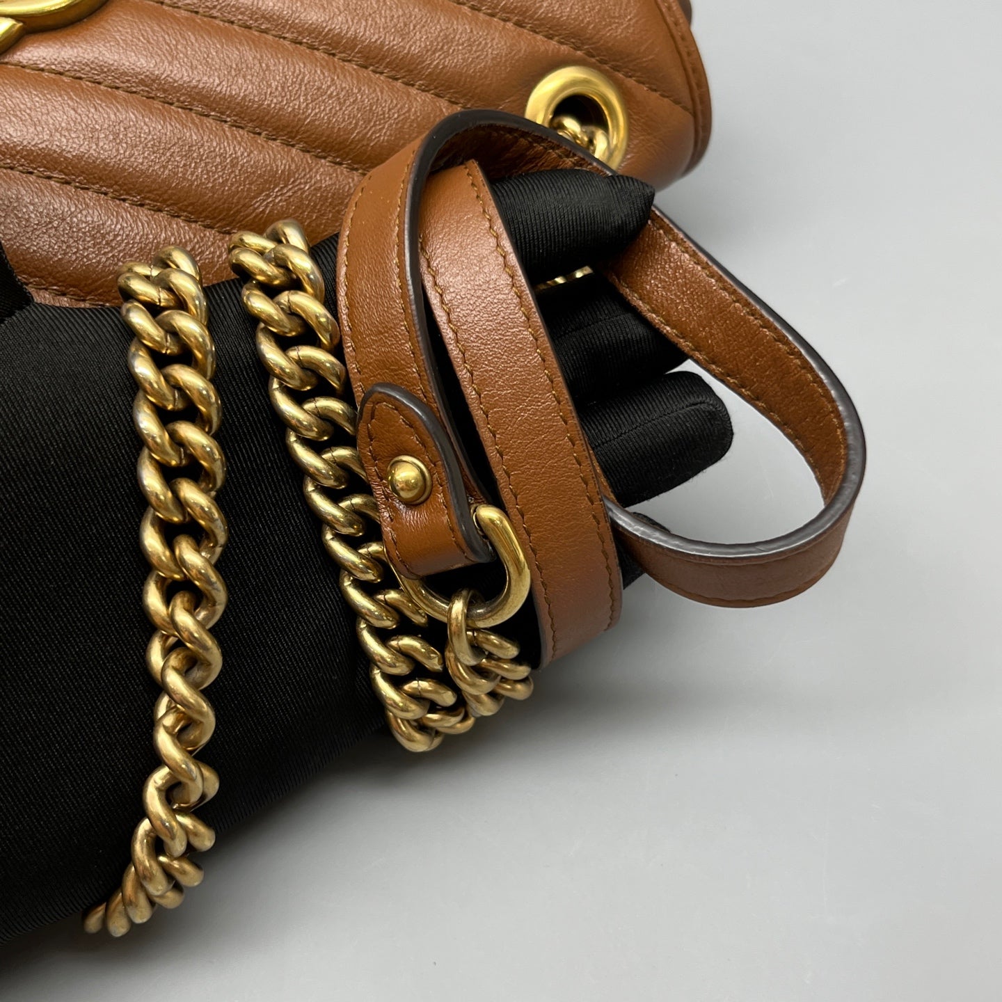 Gucci - GG Marmont Matelassé Shoulder Bag - Leather - Caramel with Gold-Tone Hardware - (medium)