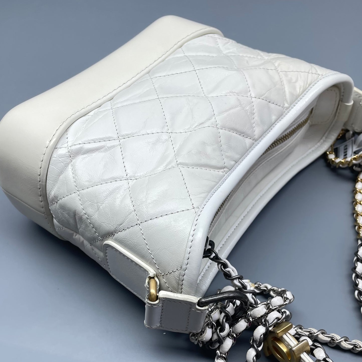 Chanel - Gabrielle Hobo Bag (Small) - Leather - White - (Small)