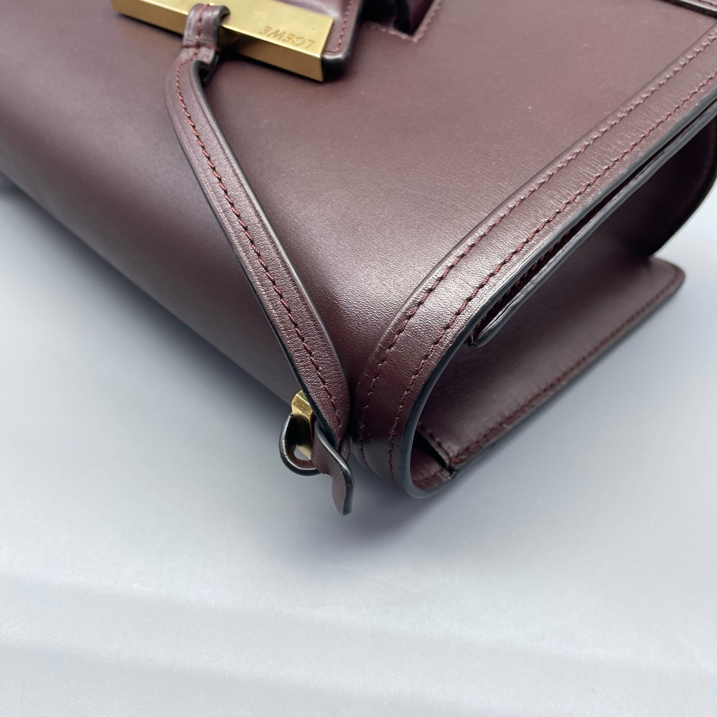 Loewe - Barcelona - Leather - Burgundy - (medium)
