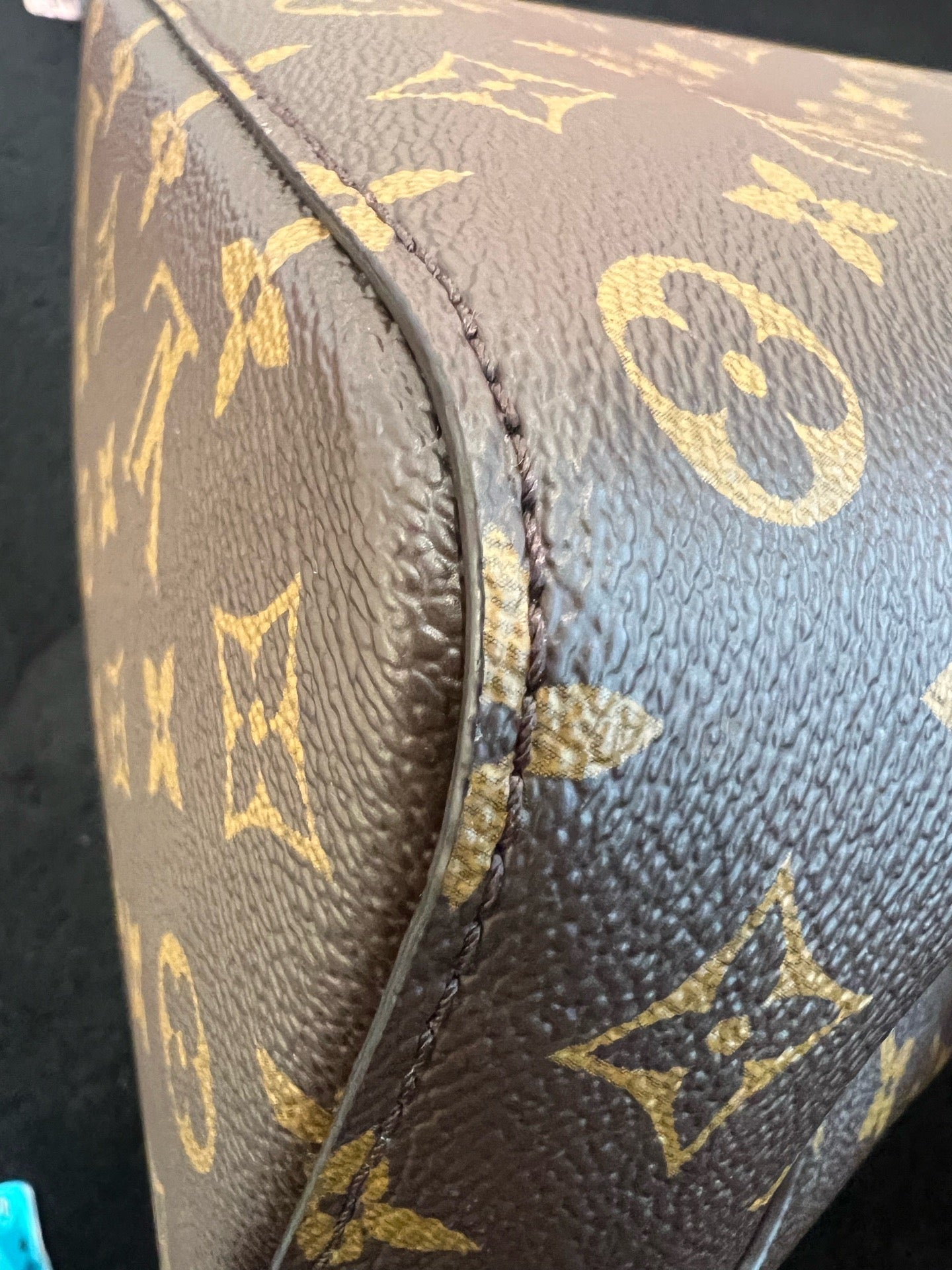 Louis Vuitton - NeoNoe BB - Monogram coated canvas with Vachetta leather trim - Brown - (Mini)