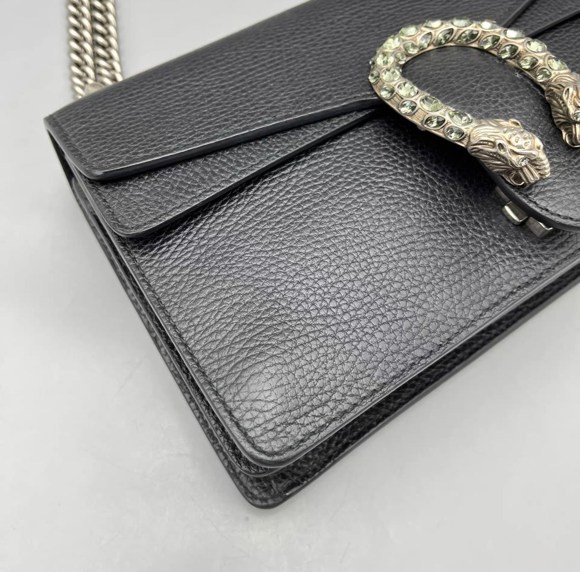 Gucci - Dionysus Medium Shoulder Bag - Leather - Black - (Medium)