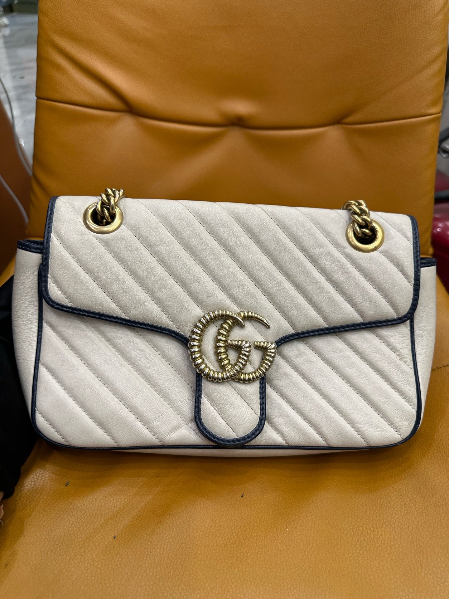 Gucci - GG Marmont Matelassé Shoulder Bag - Leather - White - (medium)