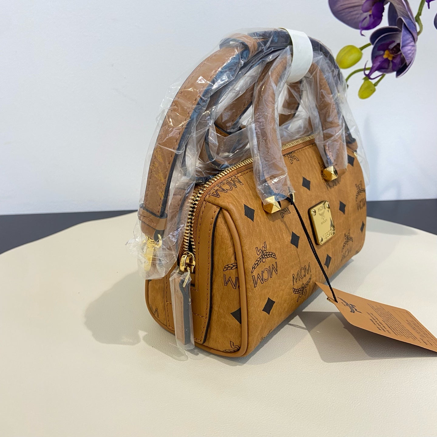 MCM - Boston Mini - Visetos coated canvas with leather trim - Brown - (mini)