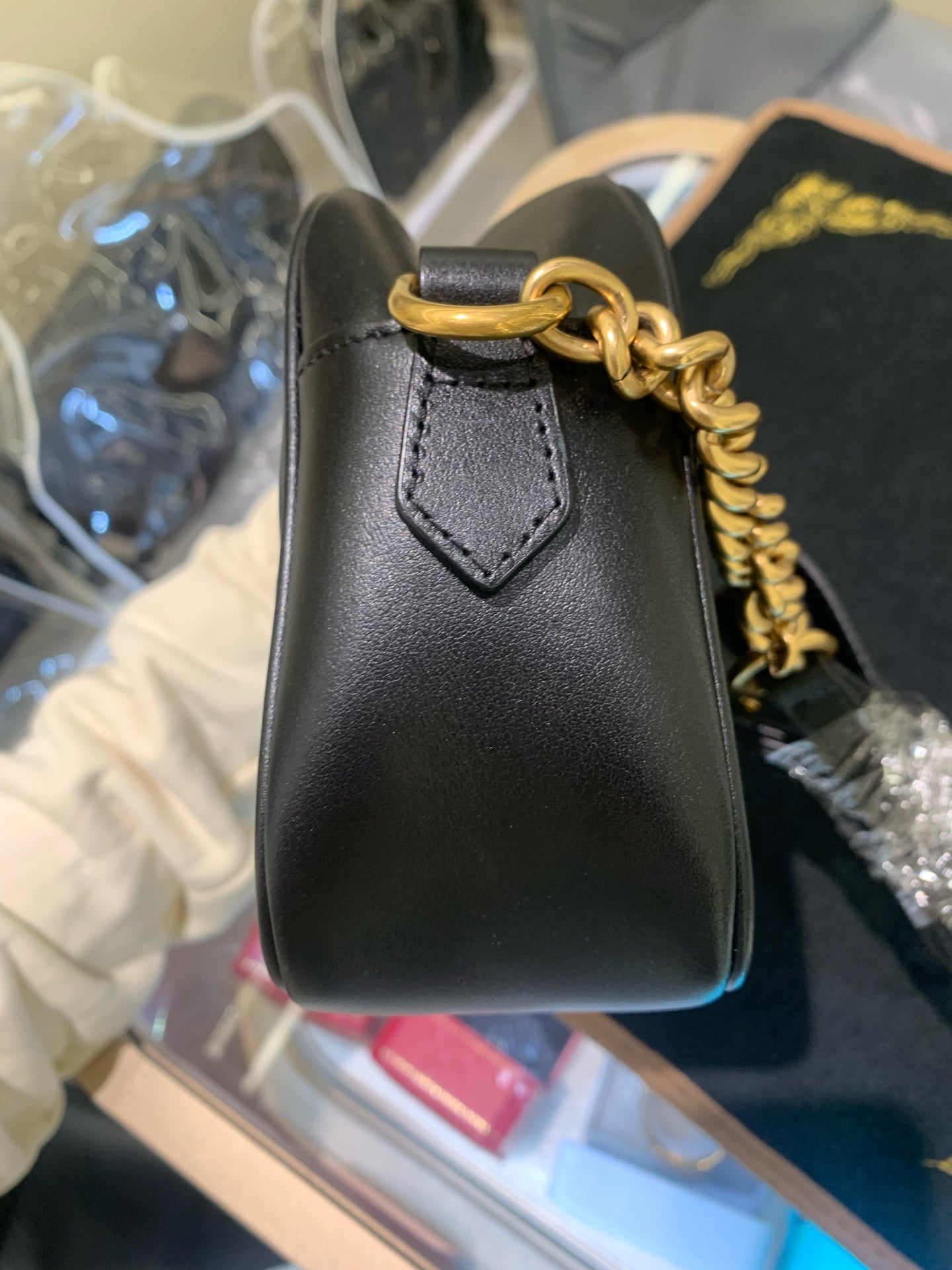 Gucci - GG Marmont Matelassé Camera Bag - Leather - Black - (Mini)
