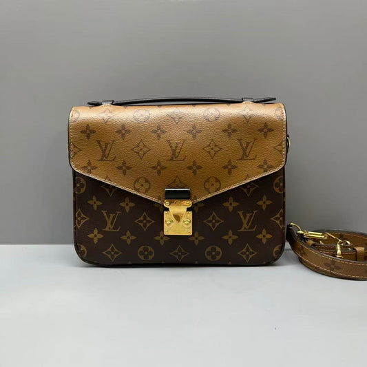 Louis Vuitton - Pochette Metis Monogram Reverse - Synthetic - Multicolour - (medium)