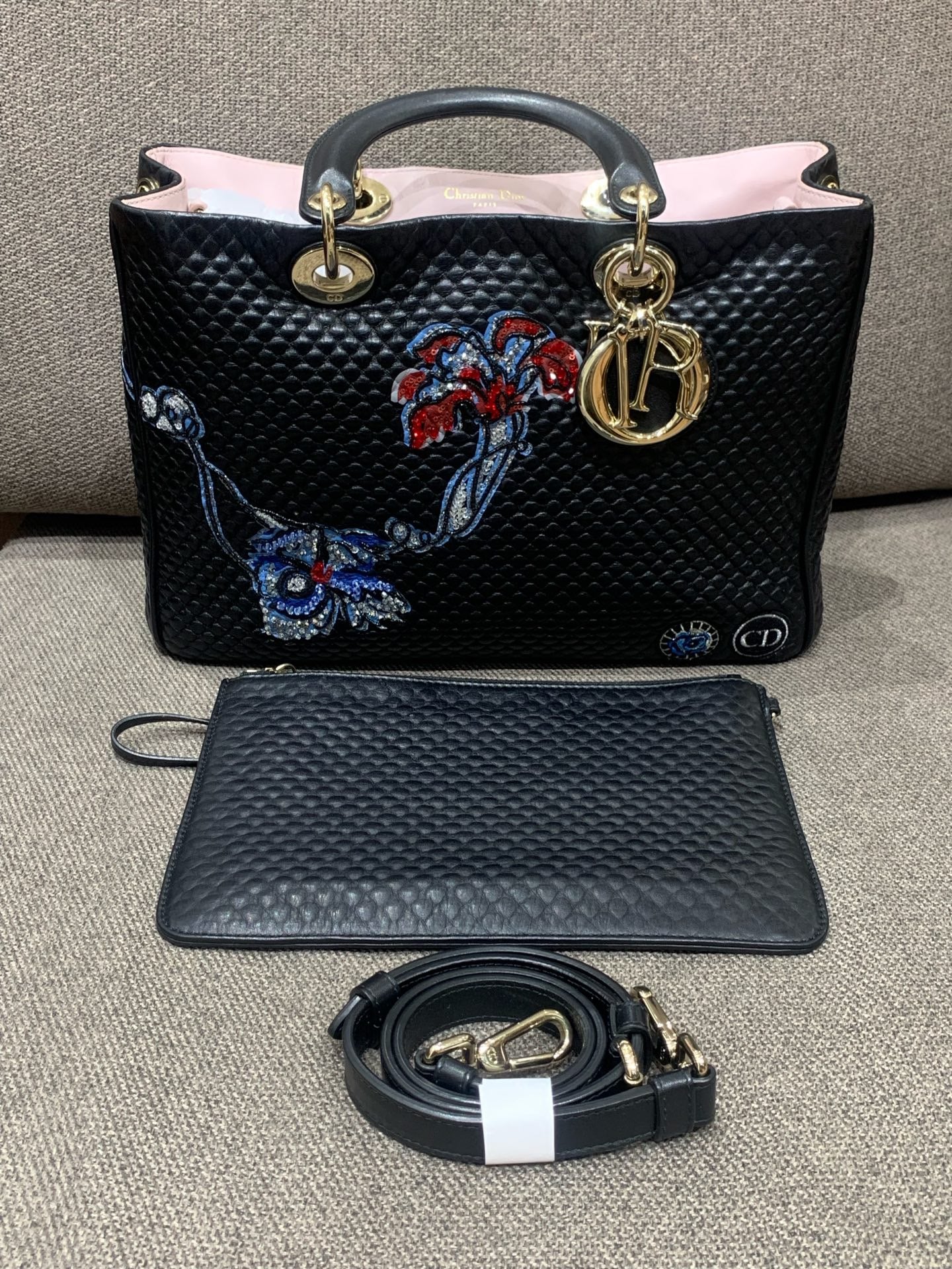 Dior - Diorissimo Medium Limited Edition Beaded Floral Handbag - Leather - Black - (Medium)