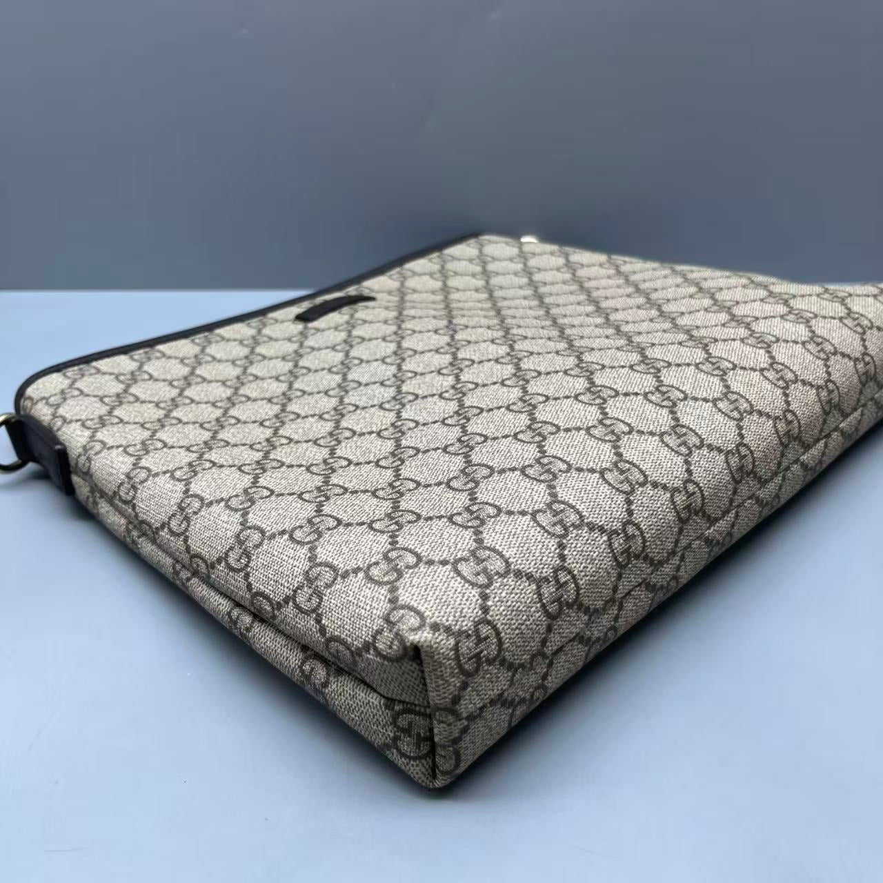 Gucci - GG Supreme Shoulder Bag - Coated canvas with leather trim - Beige - (medium)