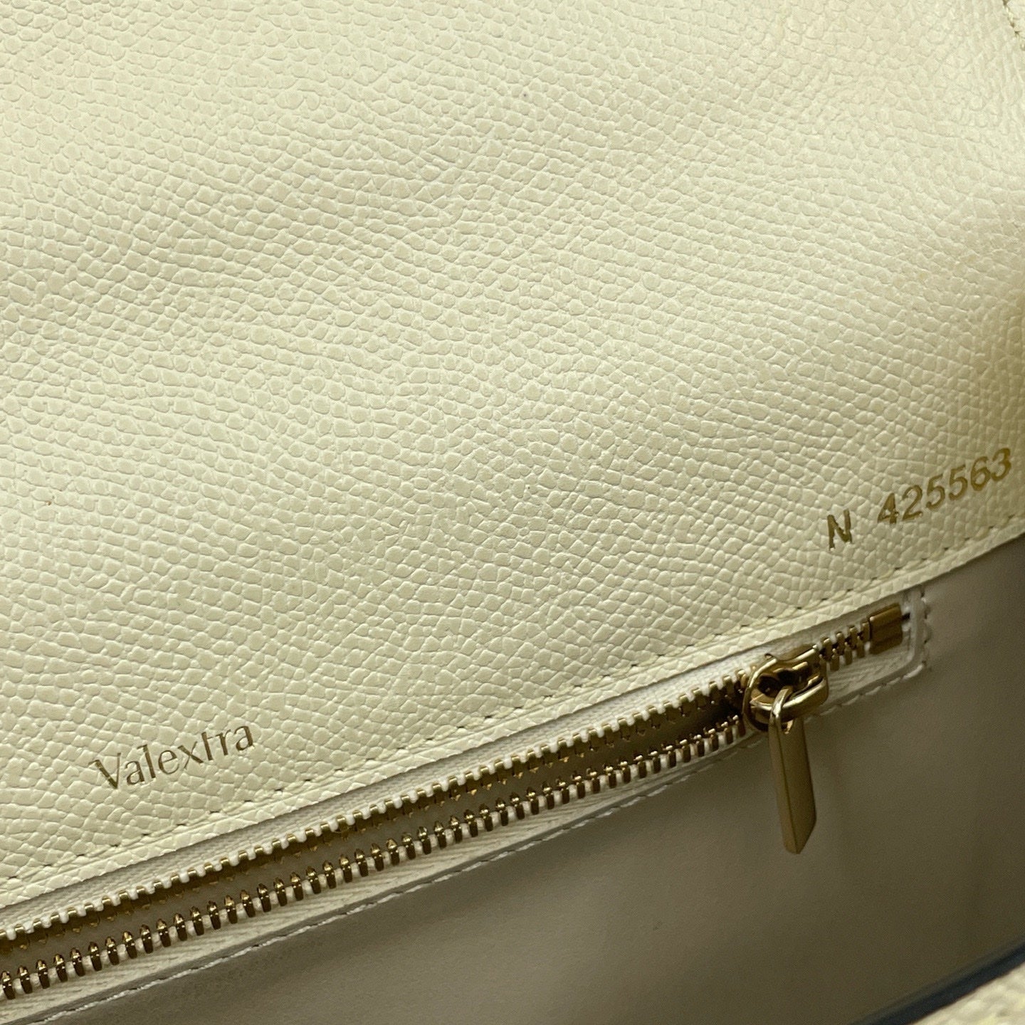 Valextra - Iside - Grained calfskin leather - White - (medium)