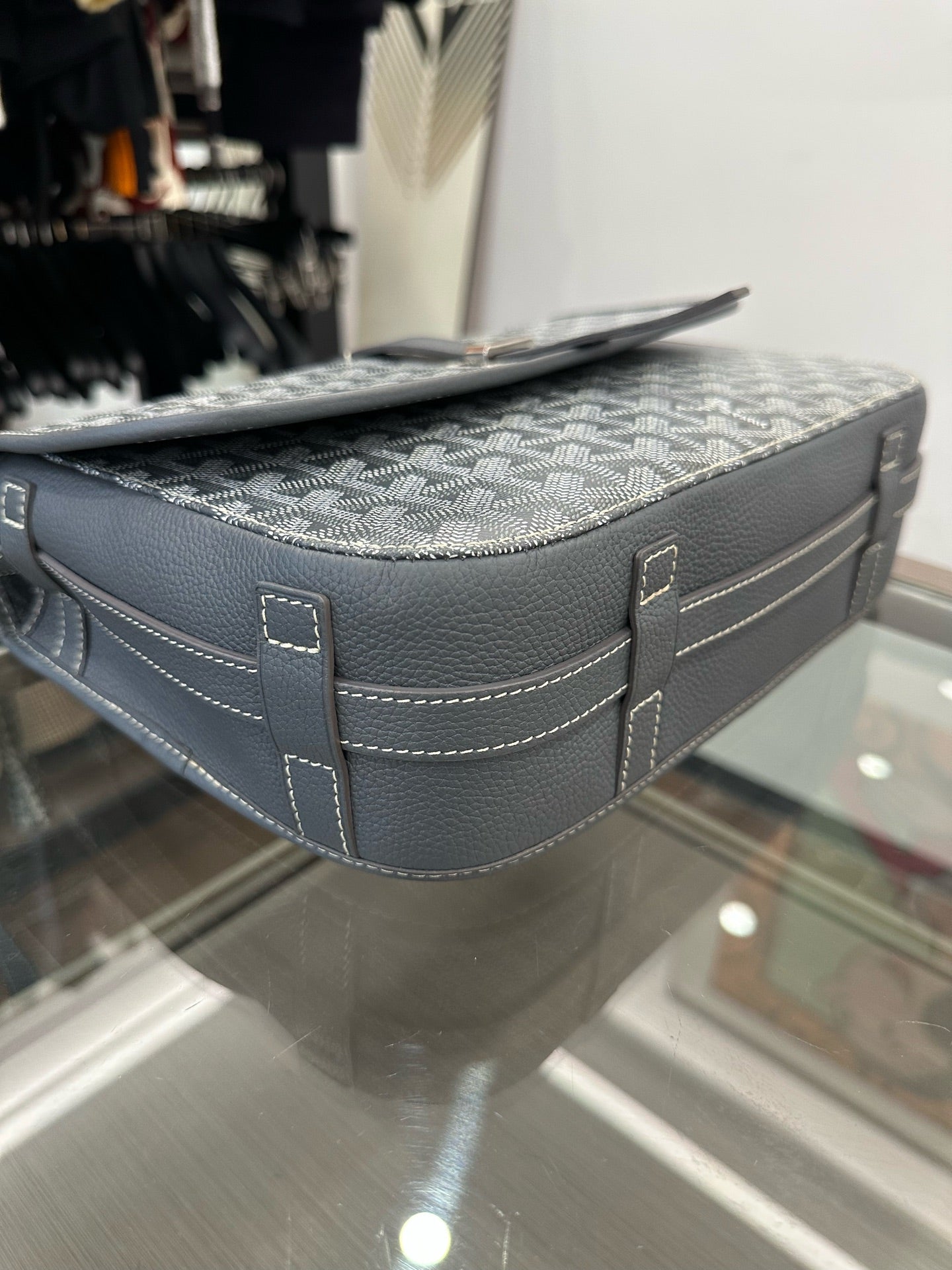 Goyard - Belvedere Messenger - Goyardine canvas with leather trim - Grey - (medium)