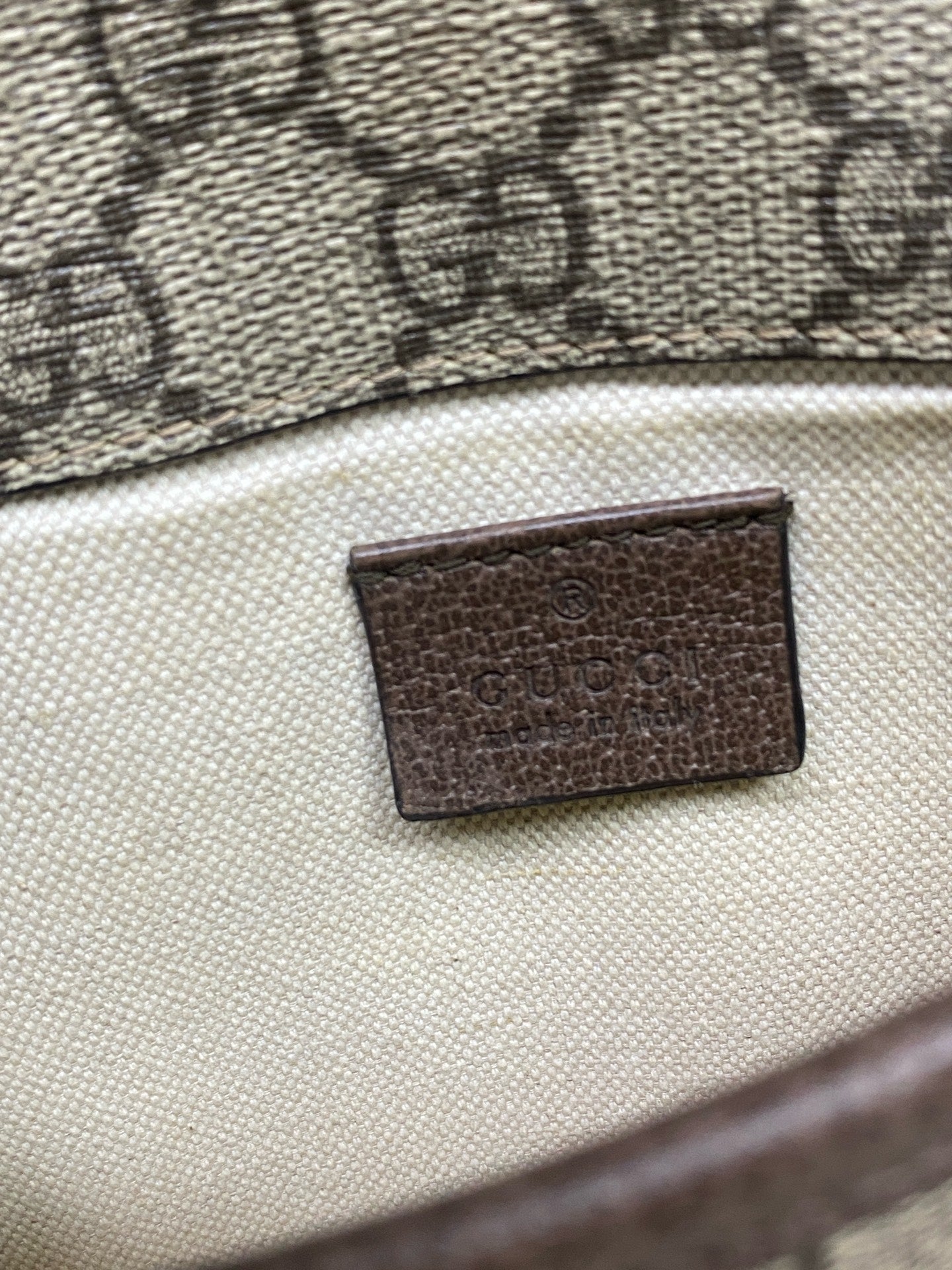 Gucci - GG Supreme Neo Vintage Tiger Head Belt Bag - GG Supreme coated canvas with leather trim - Beige - (Medium)