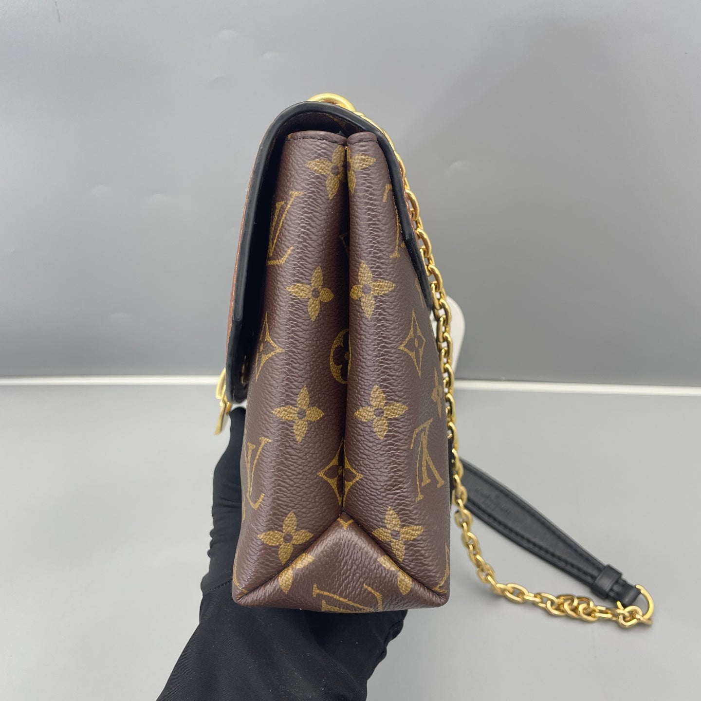 Louis Vuitton - Saint Placide - Monogram coated canvas with grained leather trim - Brown - (medium)