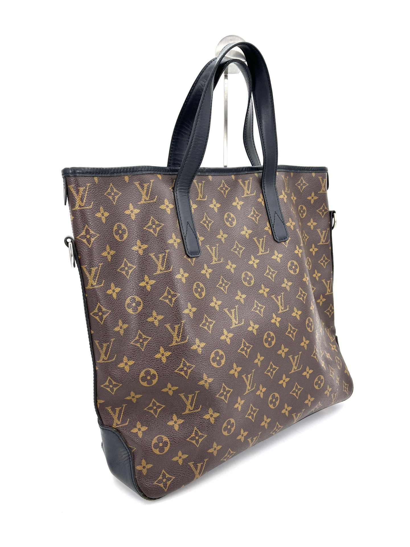 Louis Vuitton - Kitan - Monogram coated canvas with leather trim - Brown - (large)
