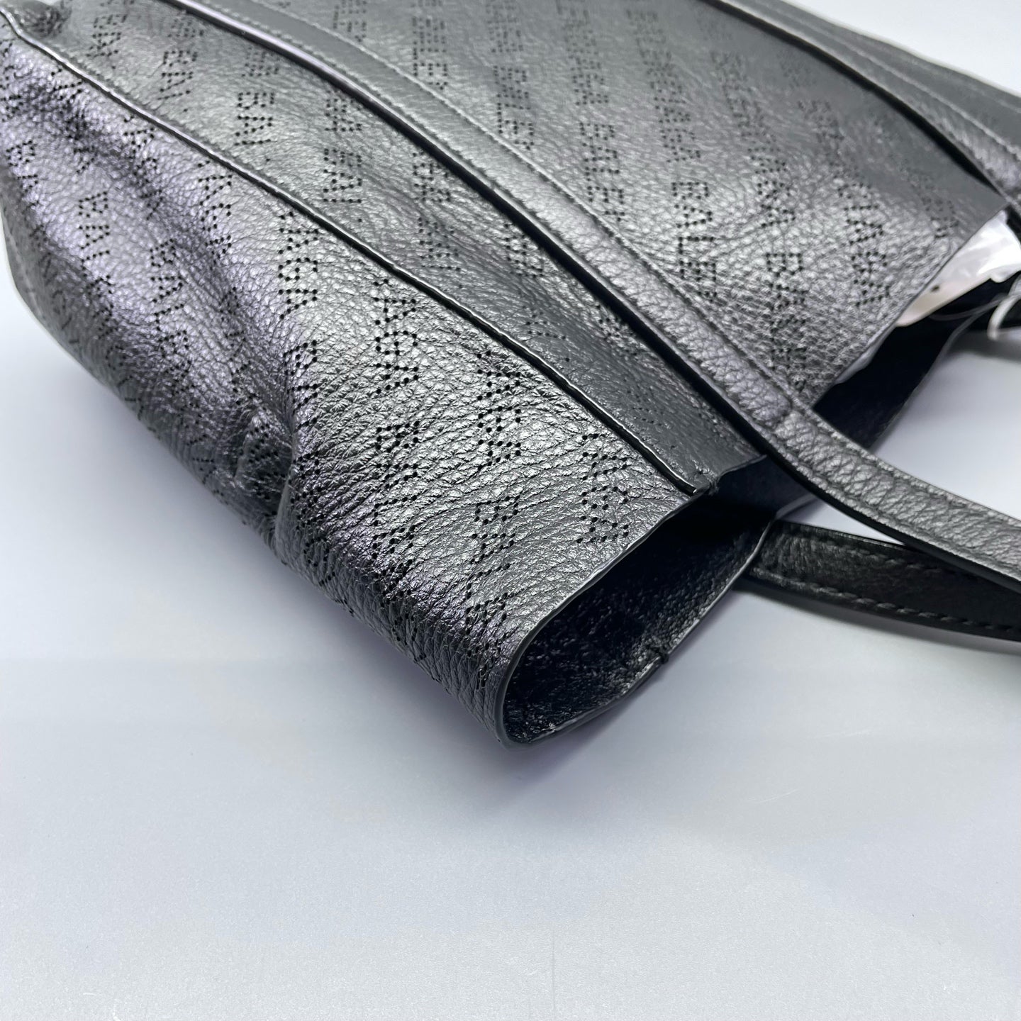 Balenciaga - Perforated Letter Tote Bag - Grained leather - Black - (Small)