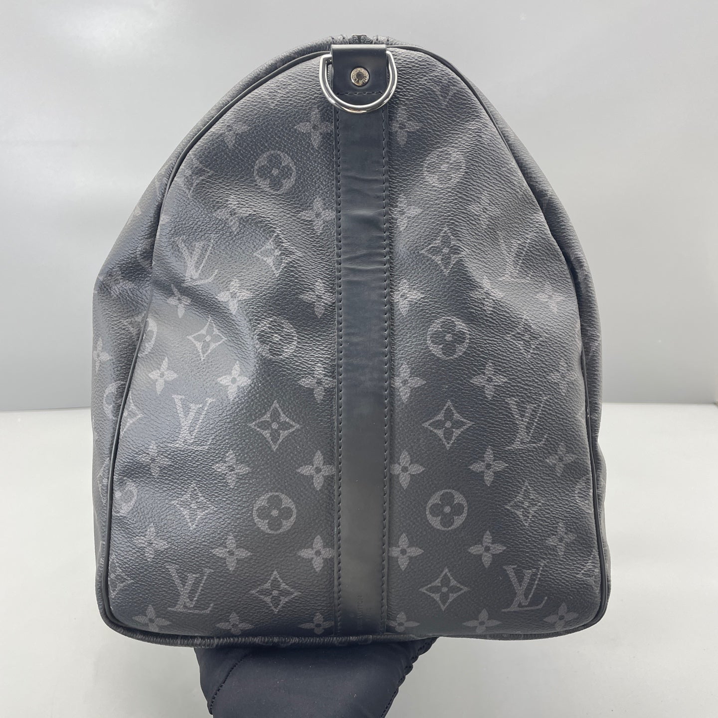Louis Vuitton - Keepall Bandouliere 55 - Monogram Eclipse coated canvas with leather trim - Black - (Large)