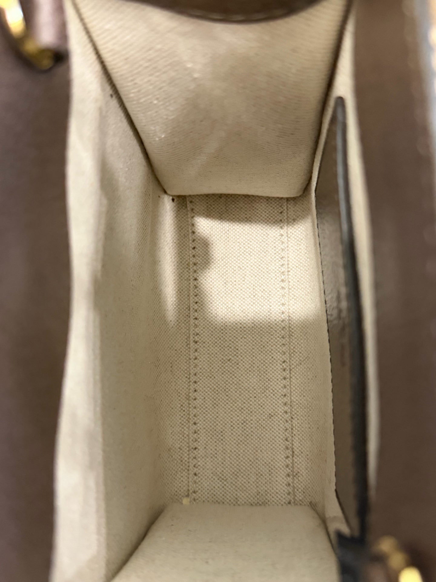Gucci - Retro Monogram Large Logo Mini Vertical Tote 038 Black Label - Monogram canvas with pebbled leather trim - Brown - (mini)
