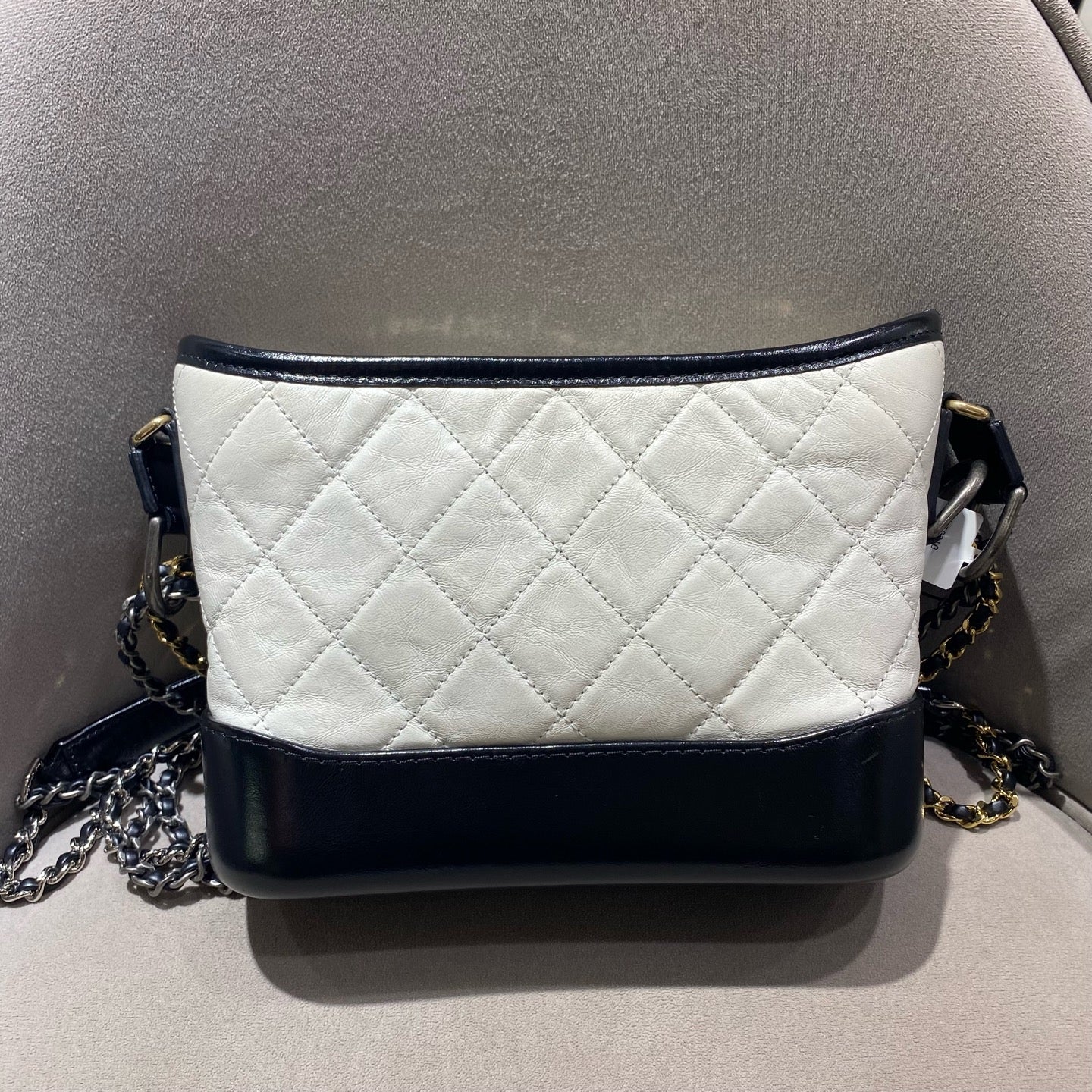 Chanel - Gabrielle Hobo - Calfskin leather - Black and White - (Small)