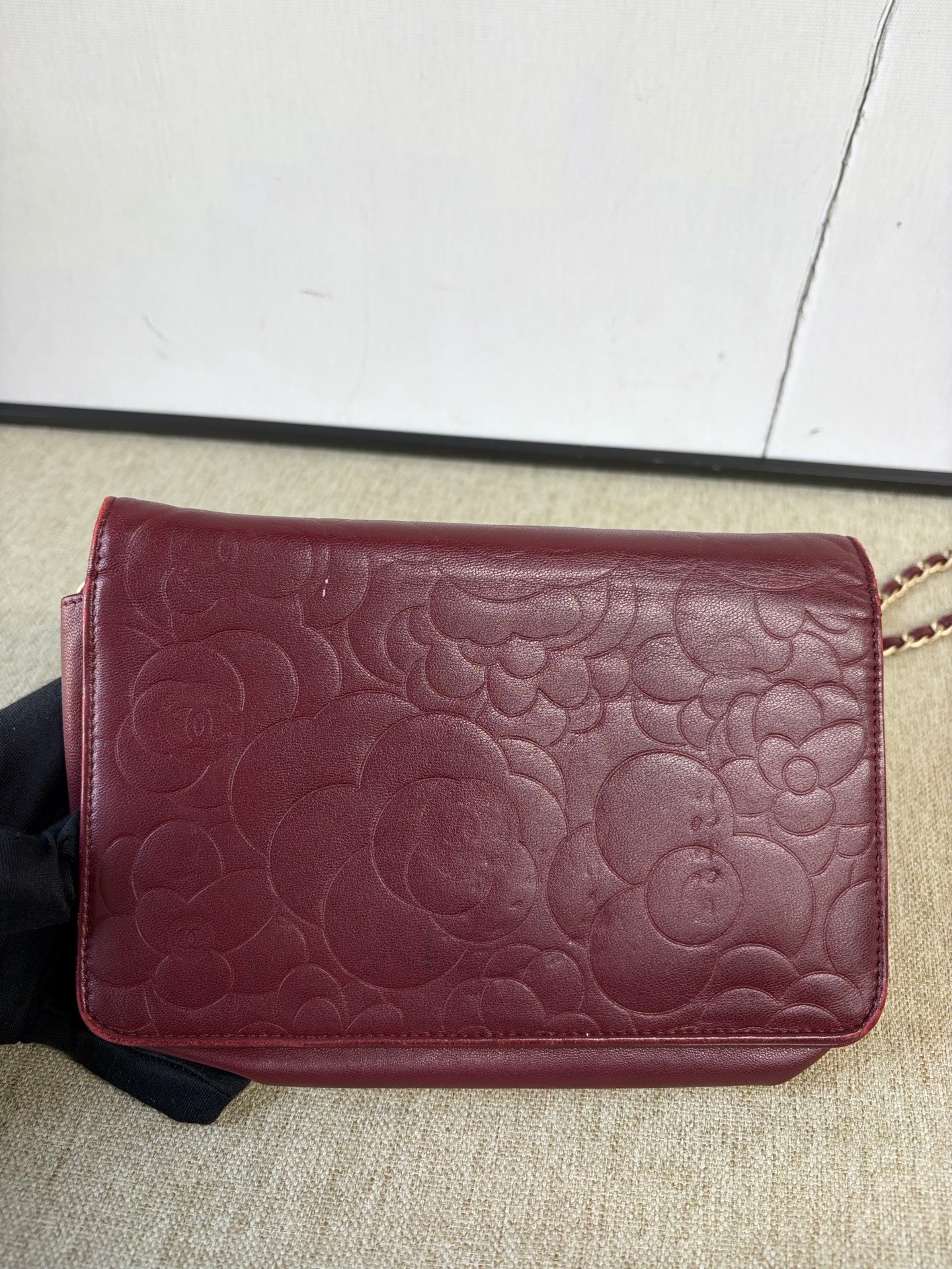 Chanel - Camellia Wallet On Chain (WOC) - Lambskin leather - Burgundy - (Mini)