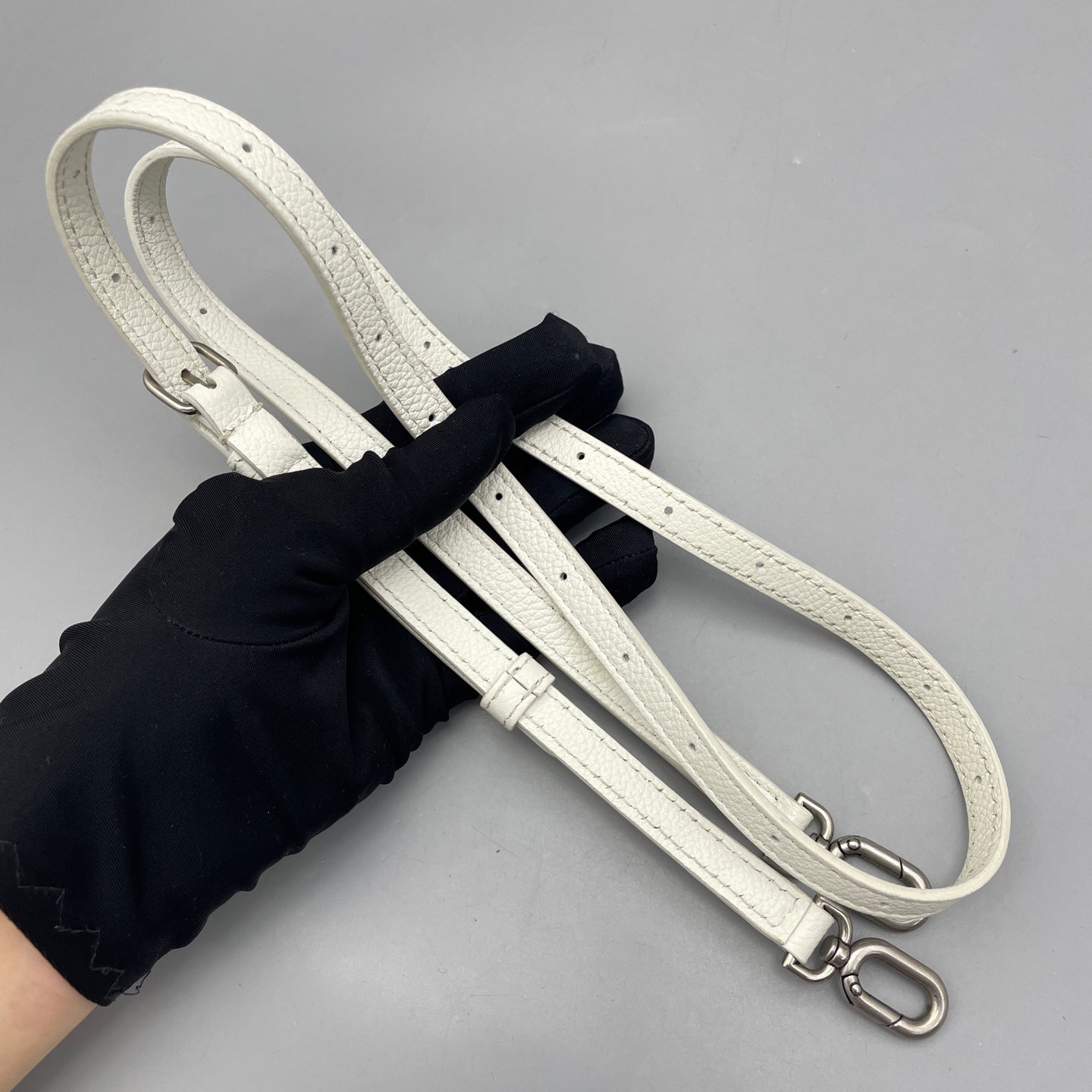 Balenciaga - Hourglass S Top Handle Bag - Leather - White with Silver-tone Hardware - (small)