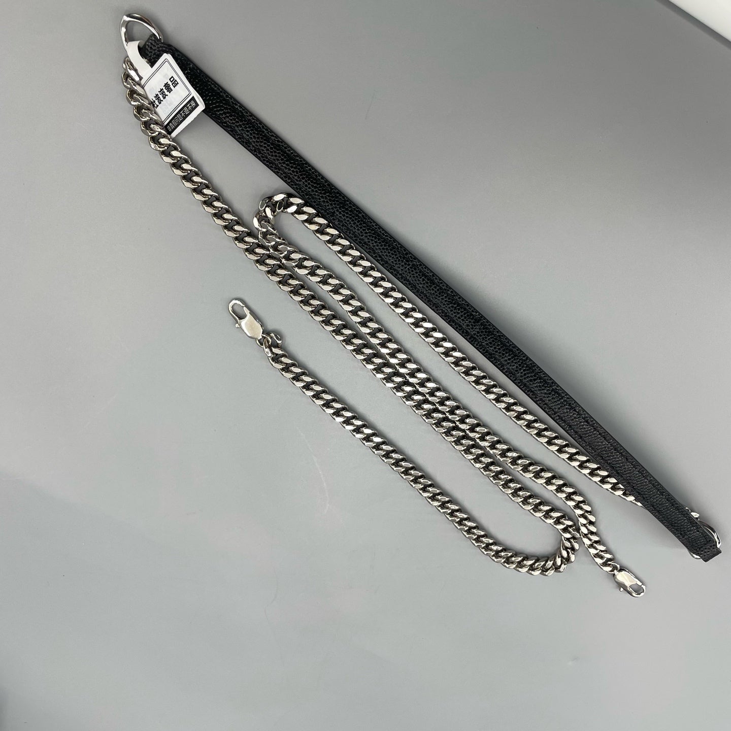 Saint Laurent - Envelope Chain Wallet Small - Grained leather - Black - (mini)