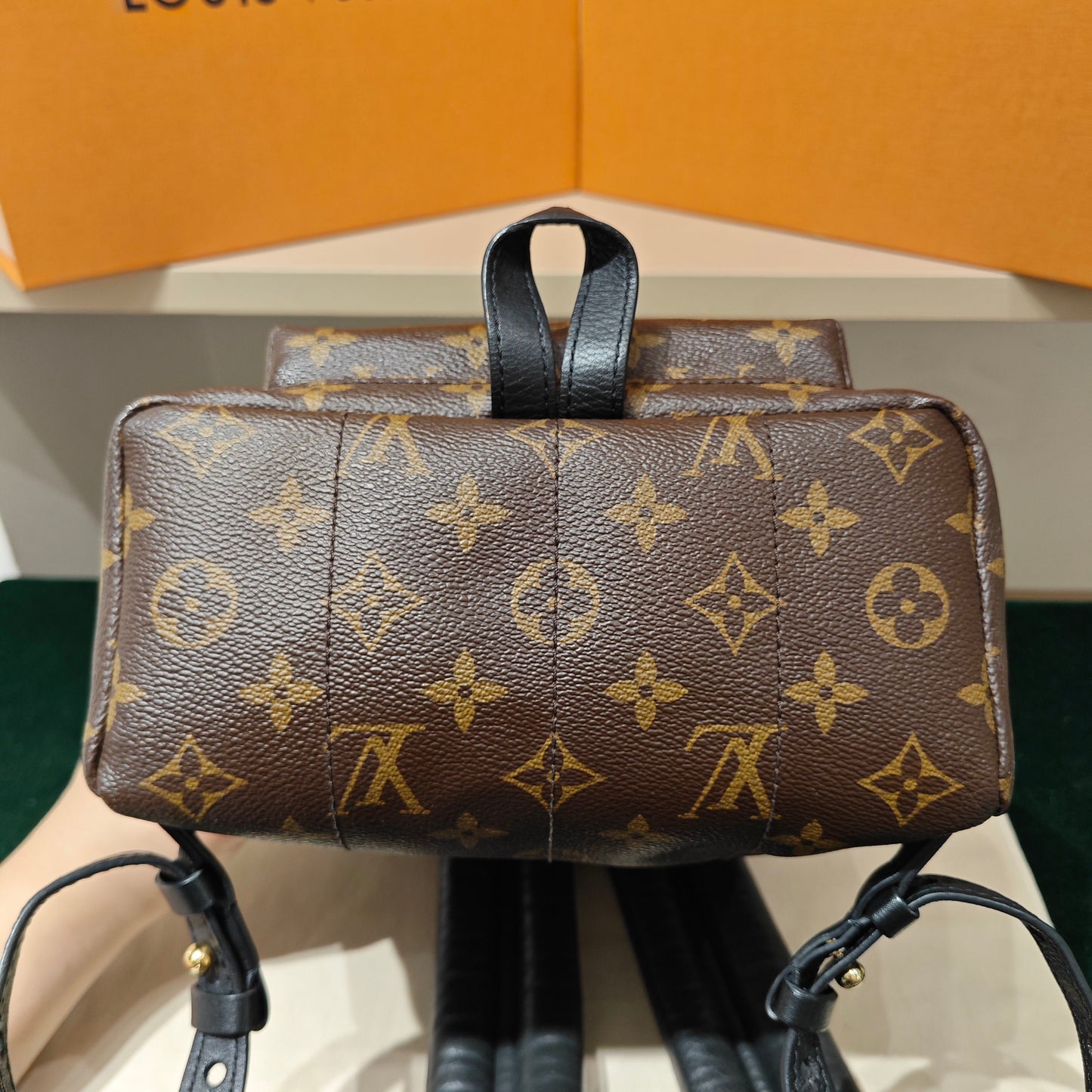 Louis Vuitton - Palm Springs Mini Backpack - Monogram coated canvas with black leather trim - Brown - (Mini)