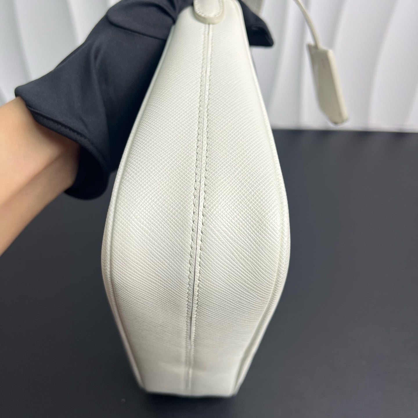 Prada - Saffiano Hobo Shoulder Bag - Saffiano leather - White - (small)