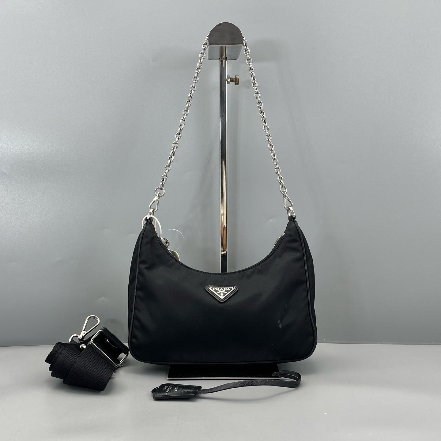 Prada - Re-Edition 2005 Shoulder Bag - Nylon - Black - (Small)