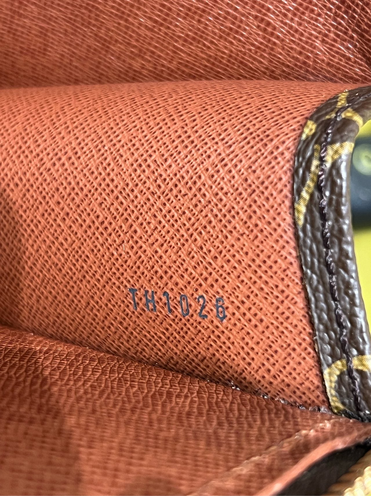 Louis Vuitton - Pochette - Monogram coated canvas - Brown - (medium)