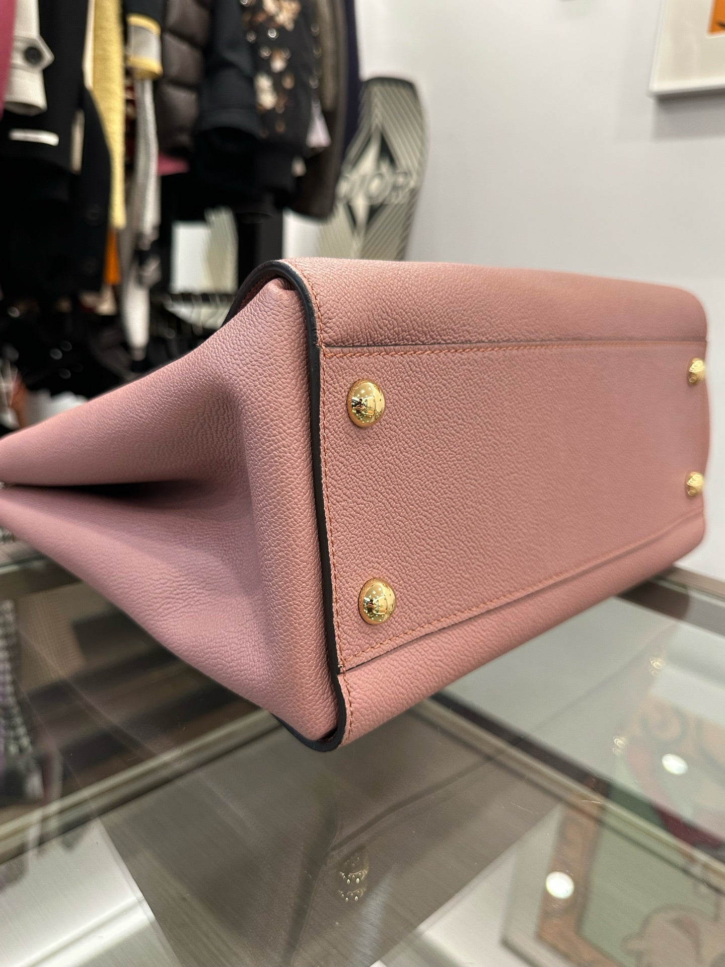 Burberry - The Buckle - Grained calfskin leather - Pink - (medium)