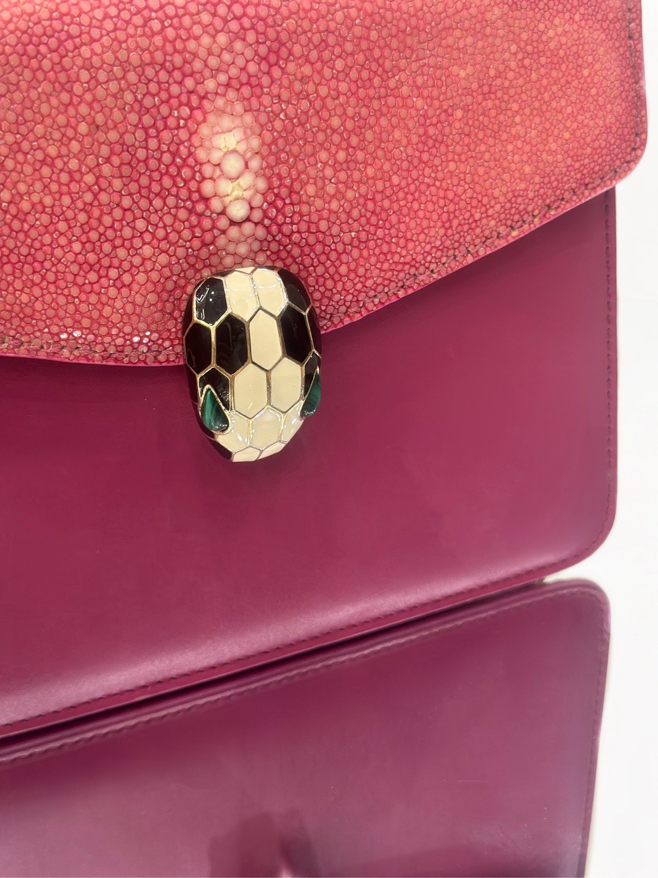 Bvlgari - Serpenti Forever Chain Bag - Exotic leathers - Stingray and Leather - Pink - (small)