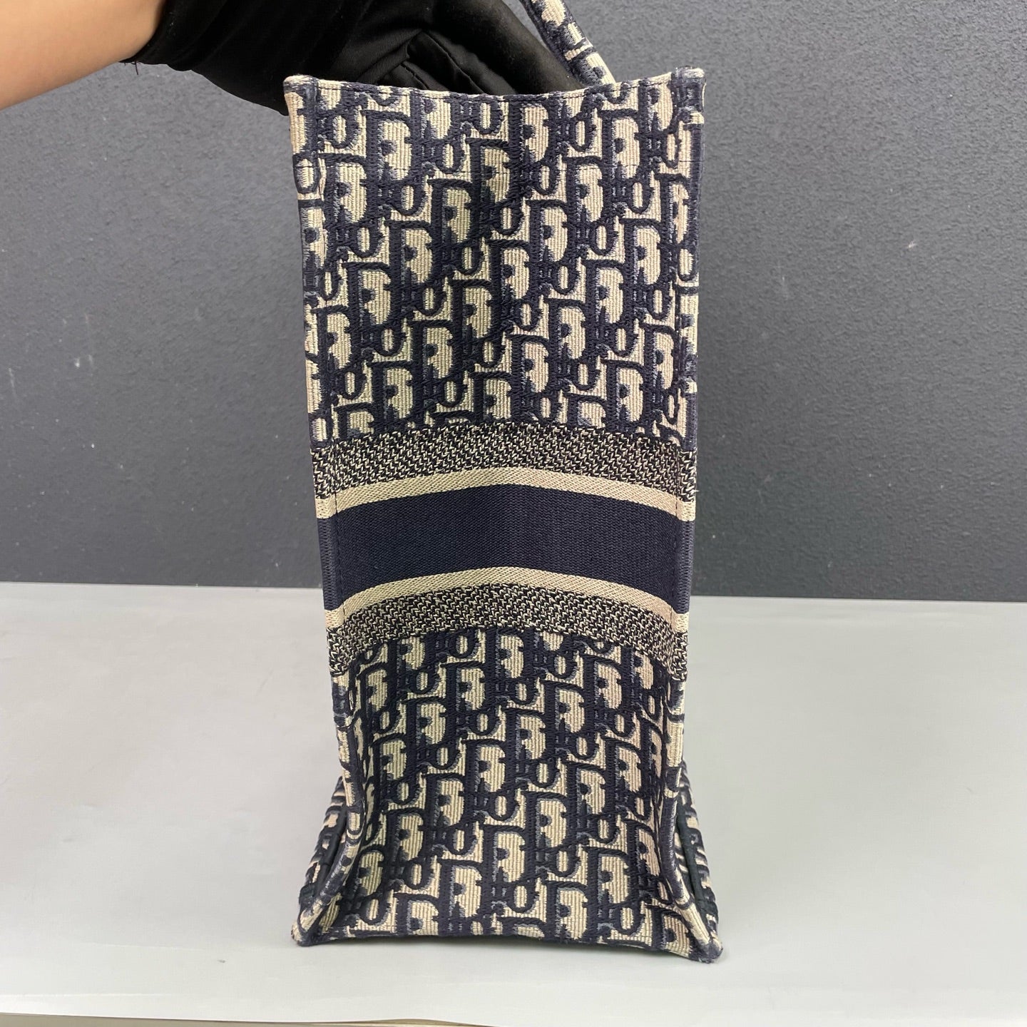 Dior - Book Tote Large - Embroidered Dior Oblique jacquard canvas - Blue - (large)