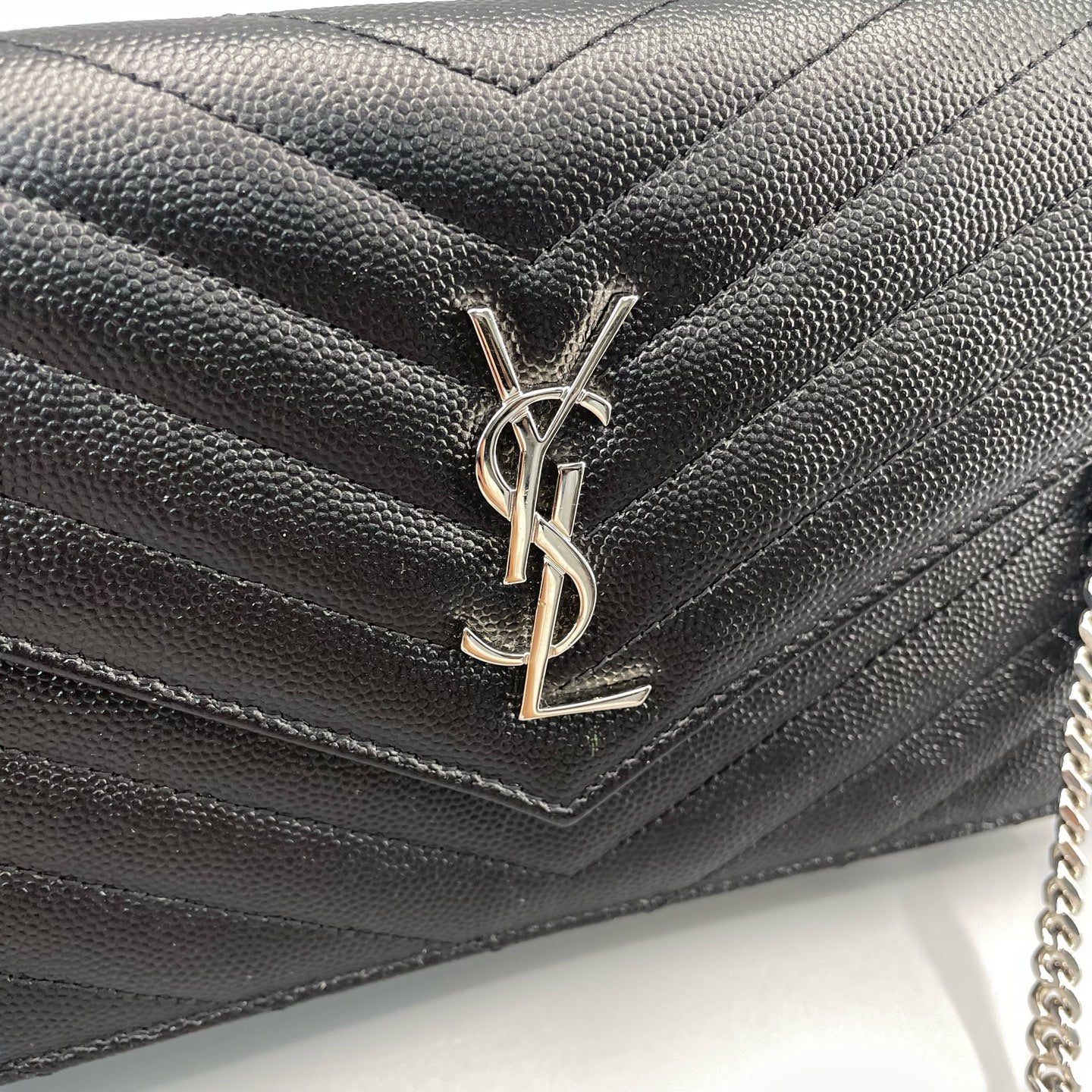 Saint Laurent - Envelope Chain Wallet Small - Grained leather - Black - (mini)