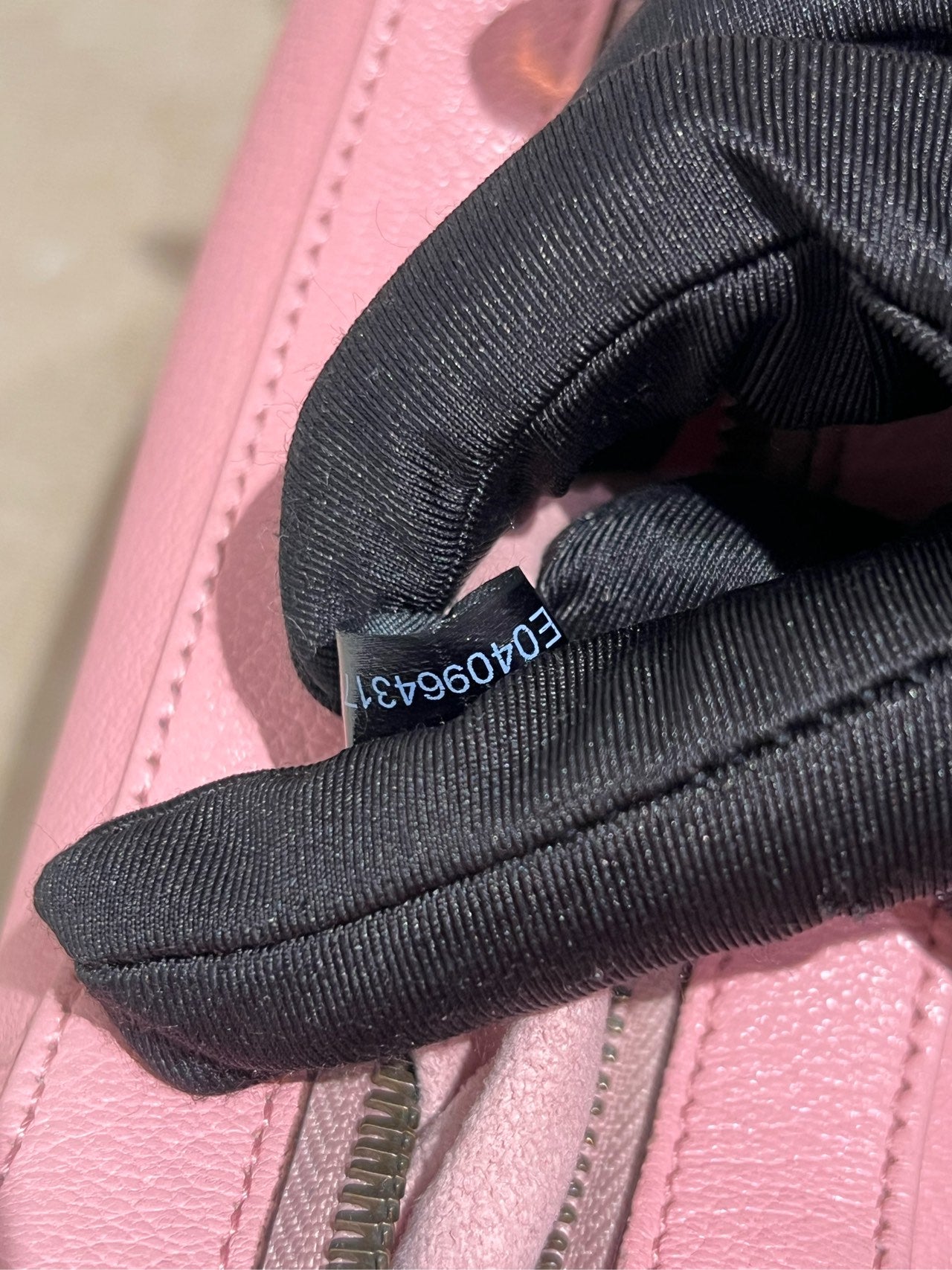 Gucci - Aphrodite Small Hobo Bag with Double G - Grained leather - Pink - (small)