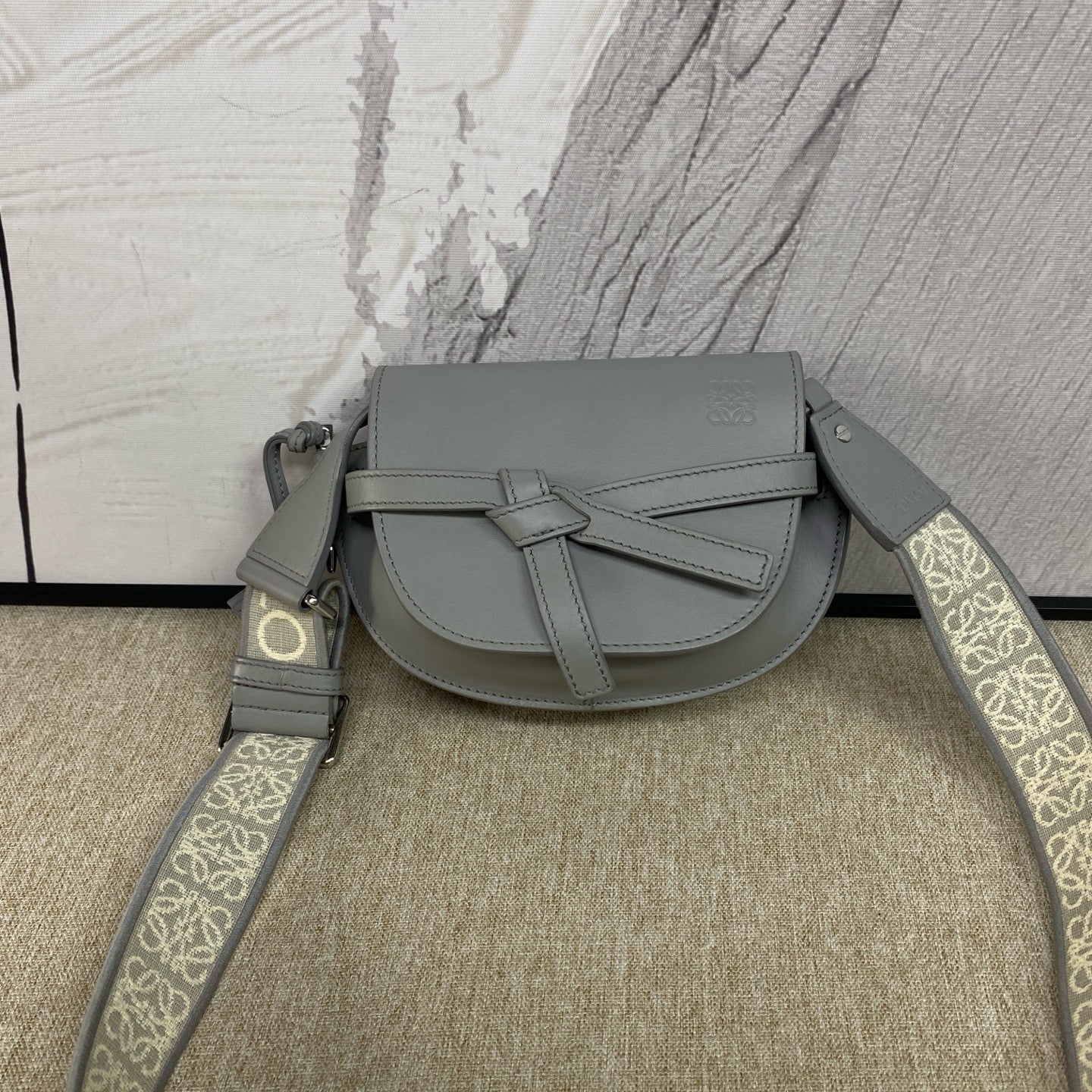 Loewe - Gate Mini Saddle Bag - Calfskin leather - Grey - (mini)