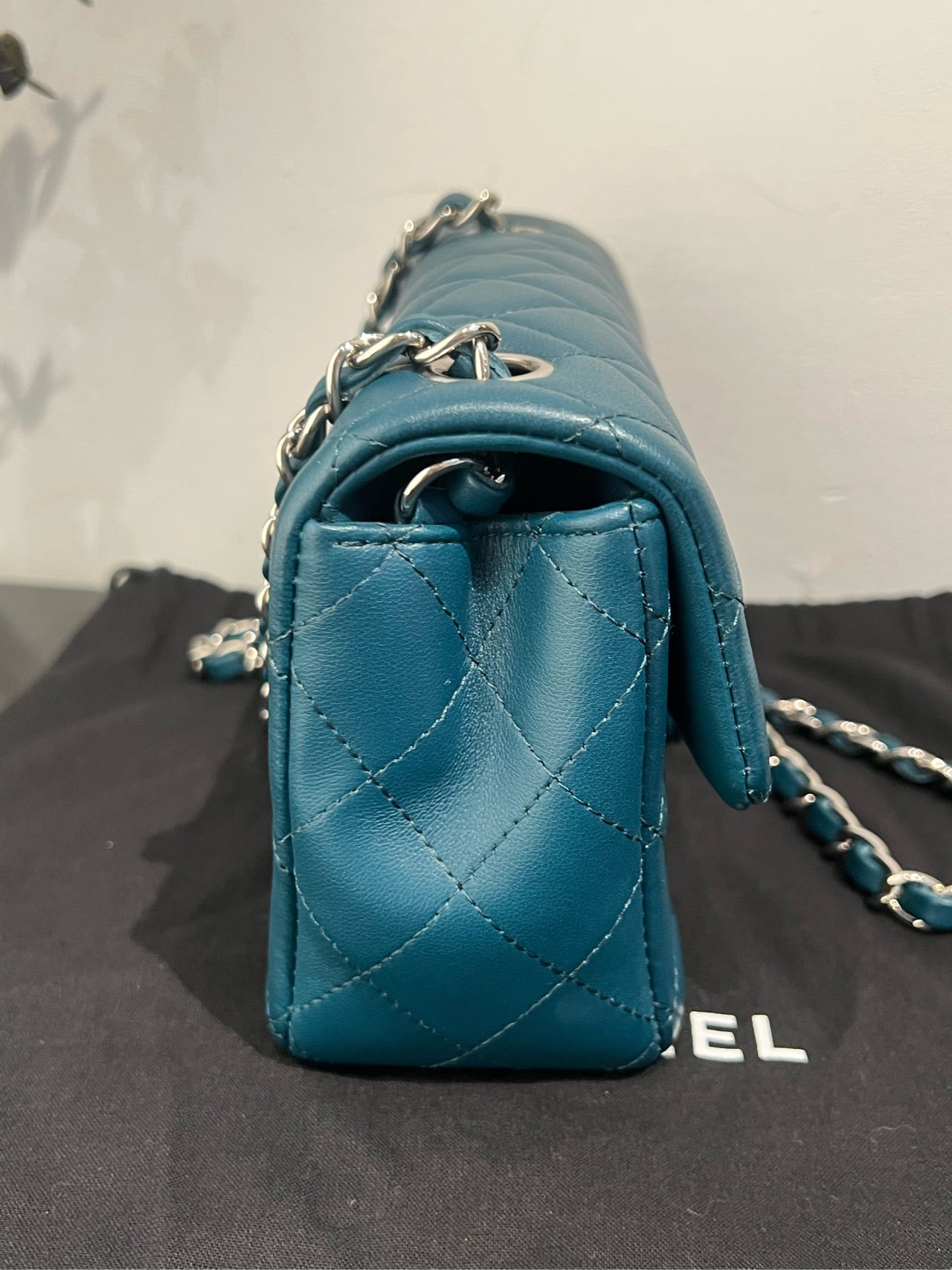 Chanel - Classic Flap Large Mini - Lambskin leather - Blue - (mini)