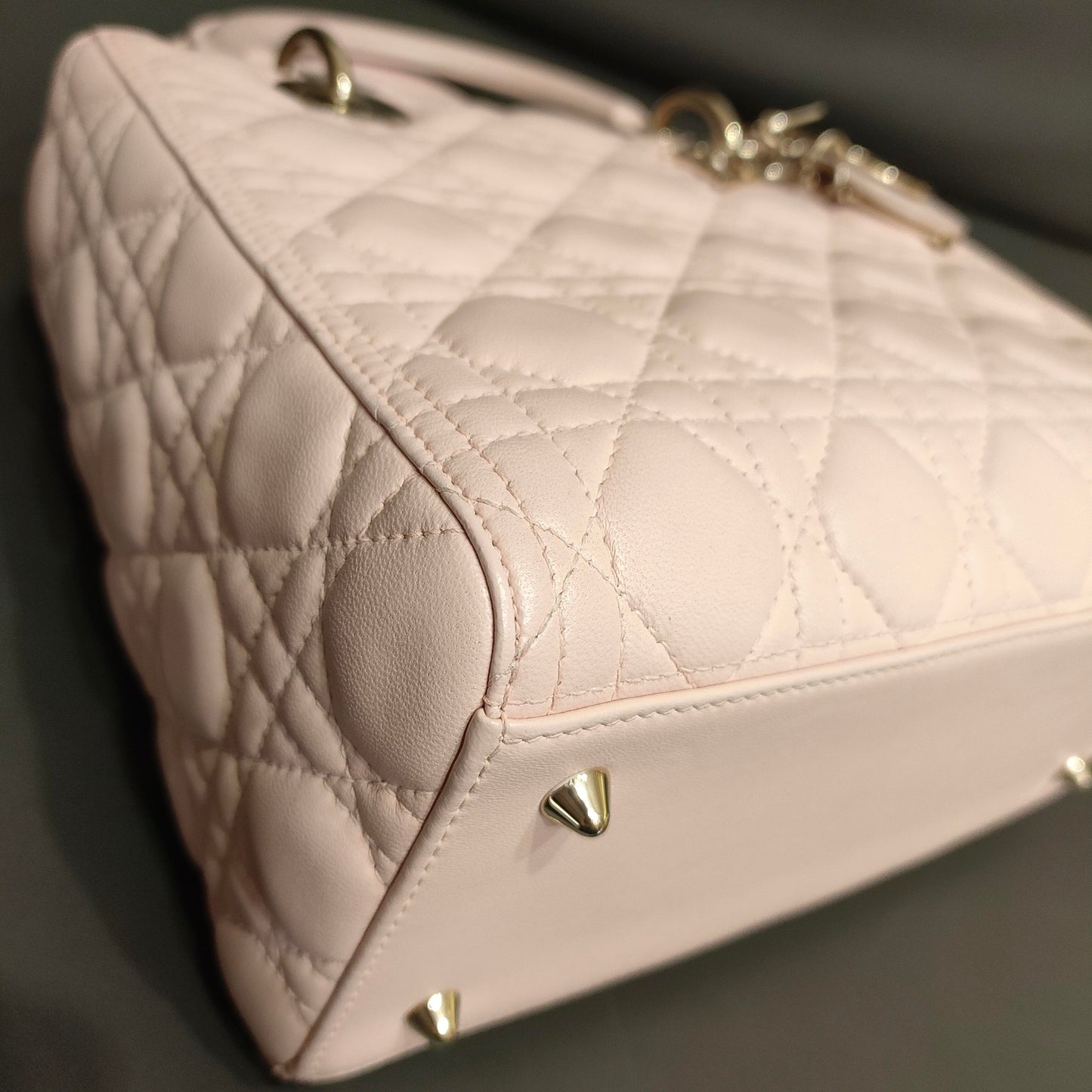 Dior - Lady Dior Bag - Lambskin leather - Pink with Gold-Tone Hardware - (Medium)